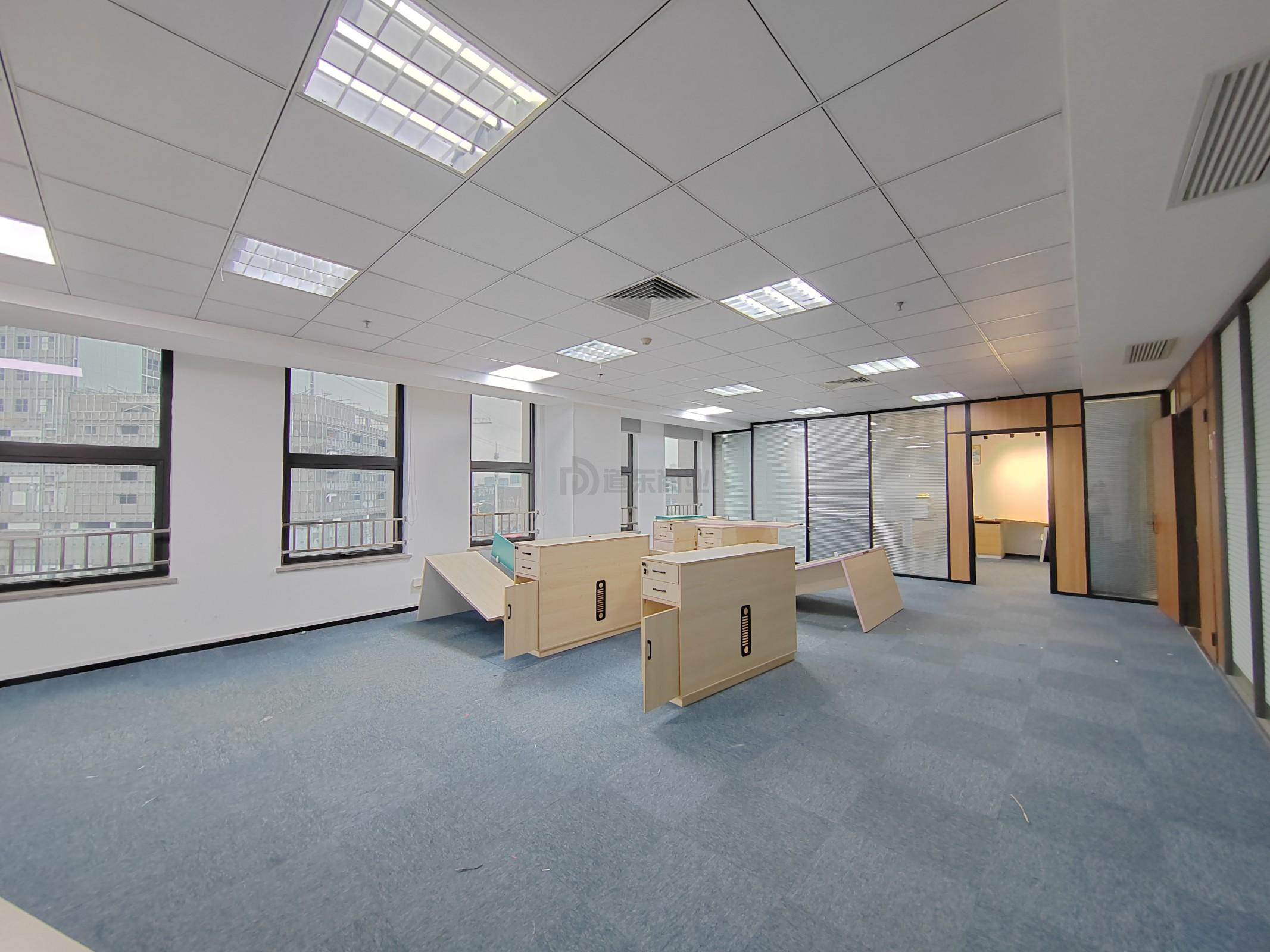 科闻大厦125平米办公室出租