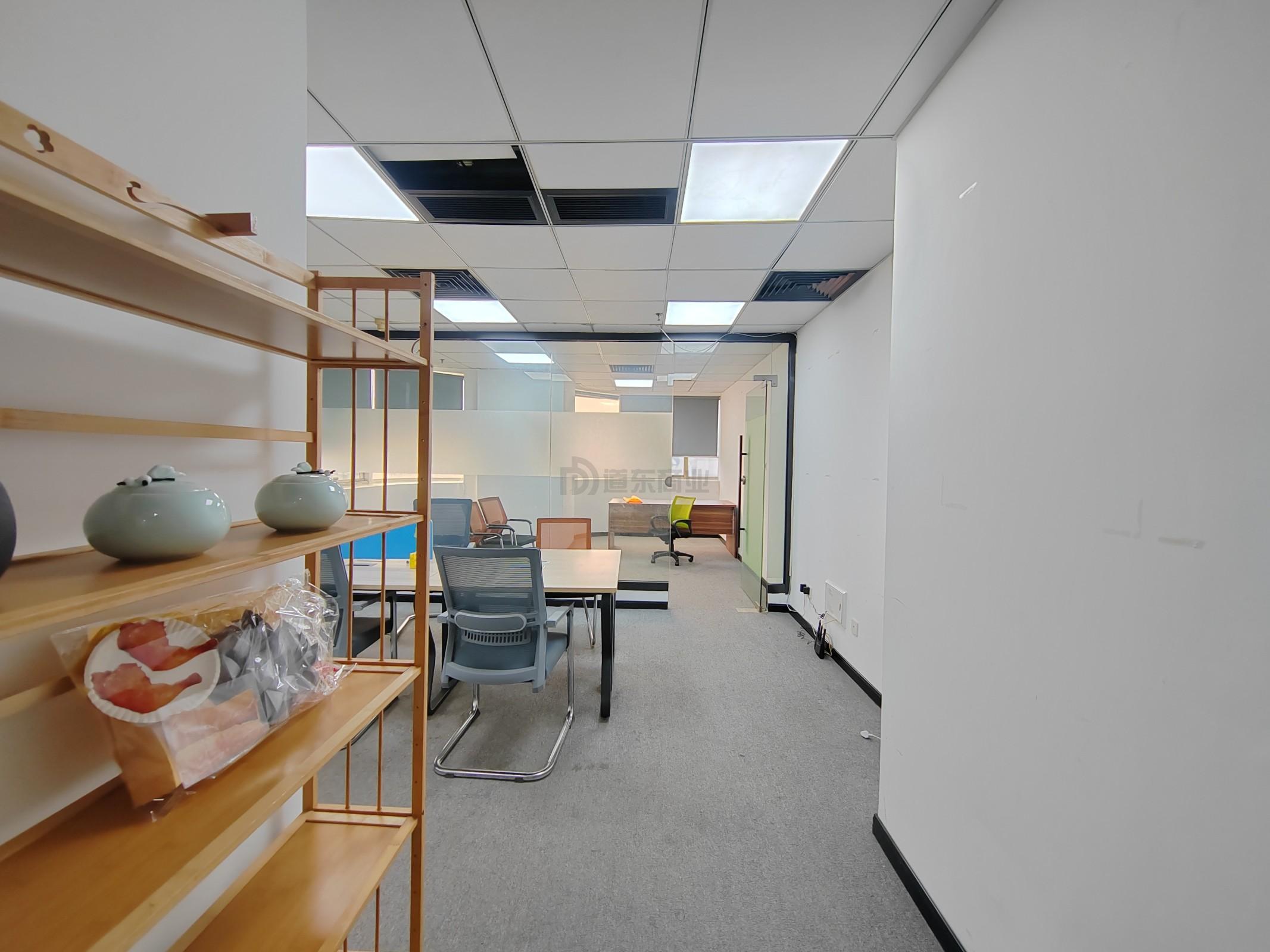 华光大厦55平米办公室出租