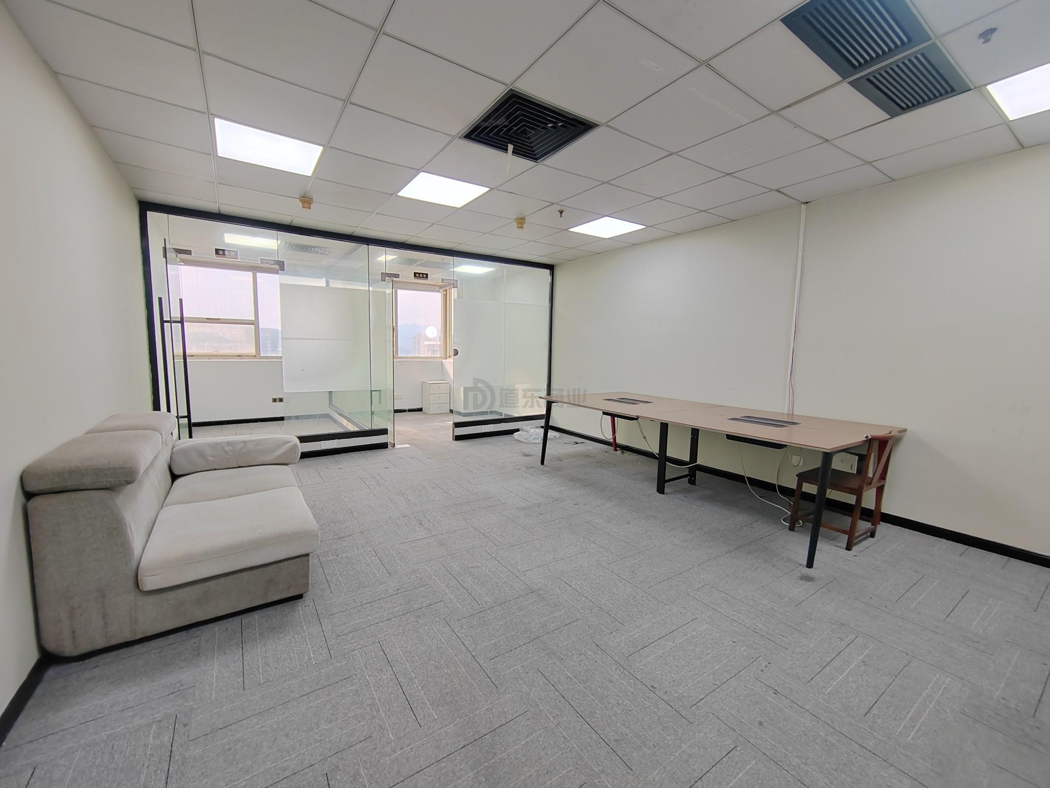 华光大厦77平米办公室出租