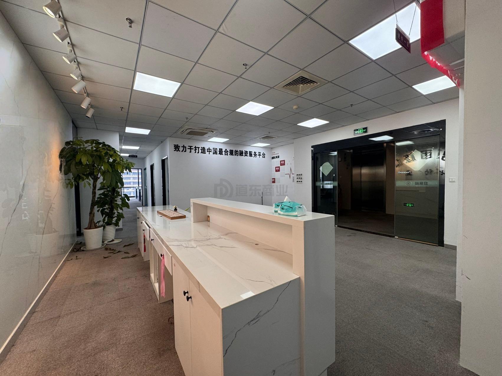 联合金融大厦面积437平