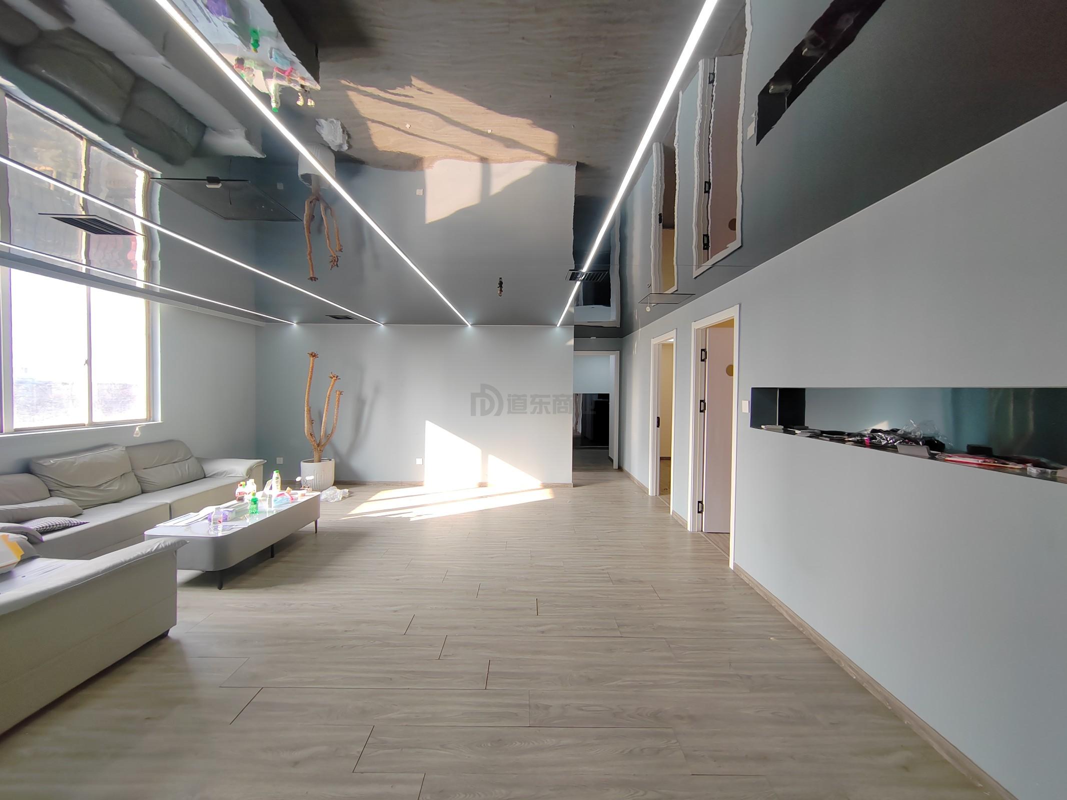 天安大厦面积190平