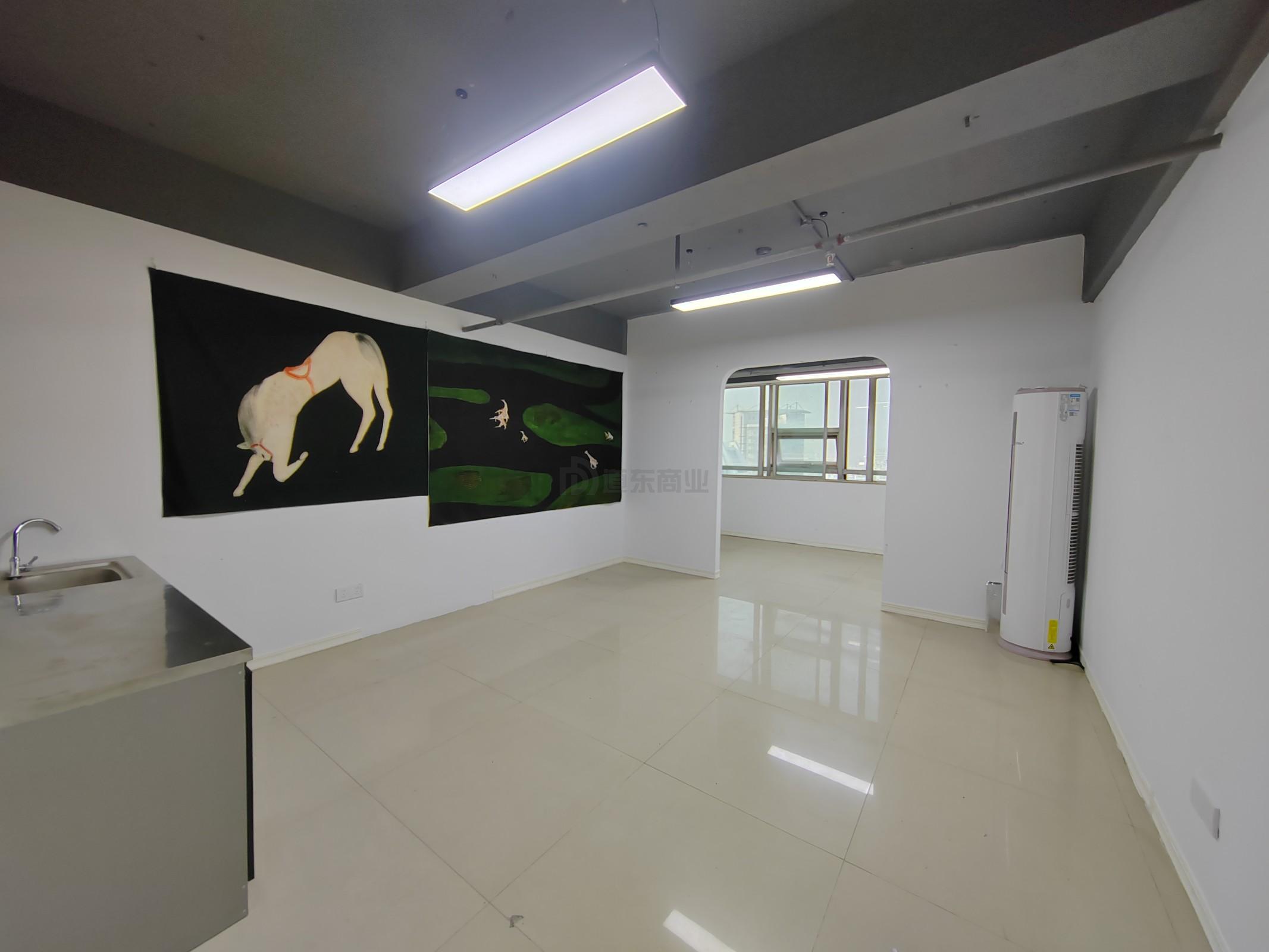 天安大厦63平米办公室出租