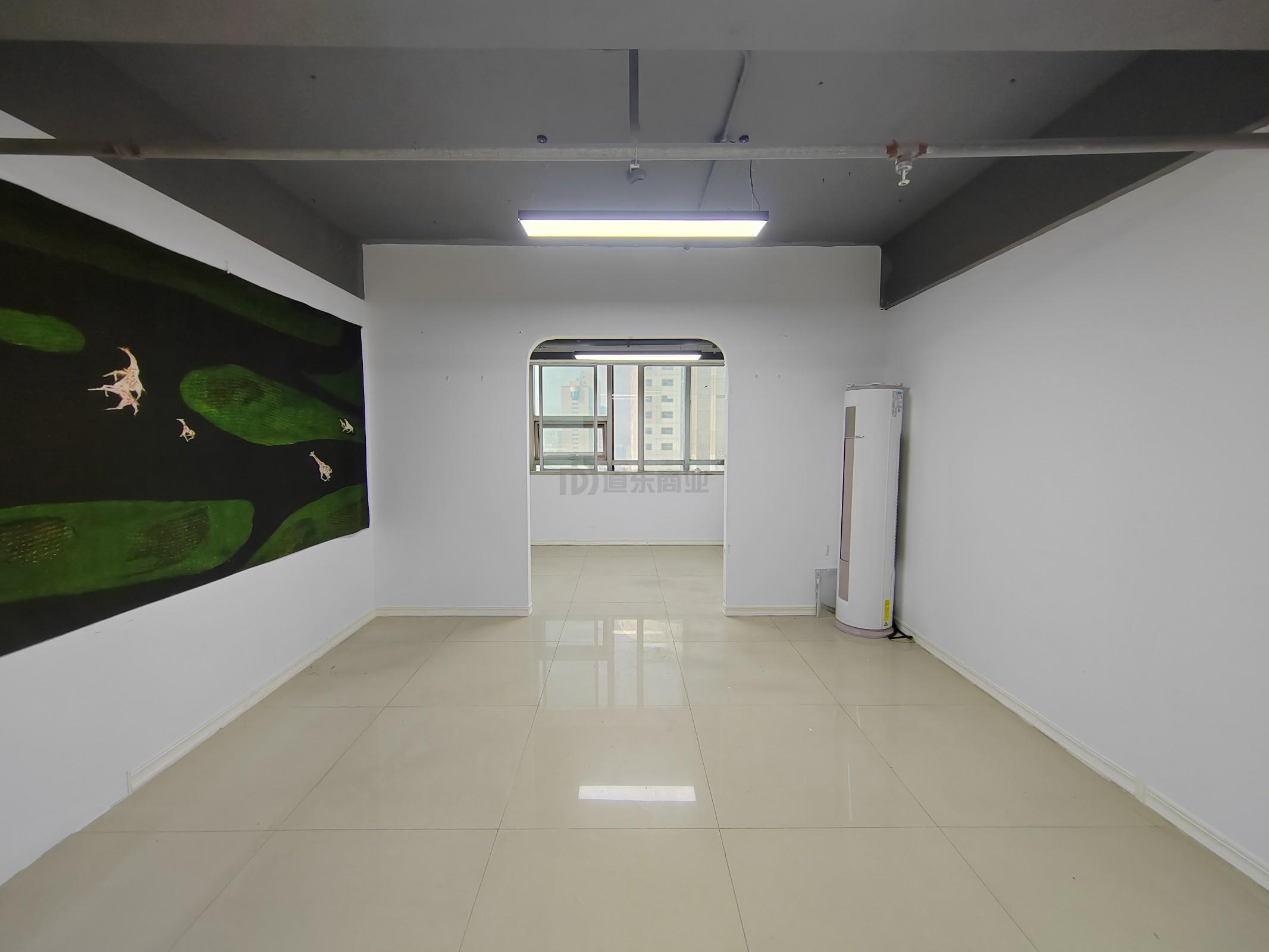 天安大厦面积63平