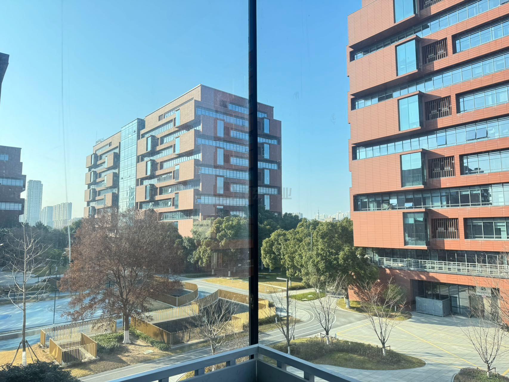 国家传感信息中心面积105平