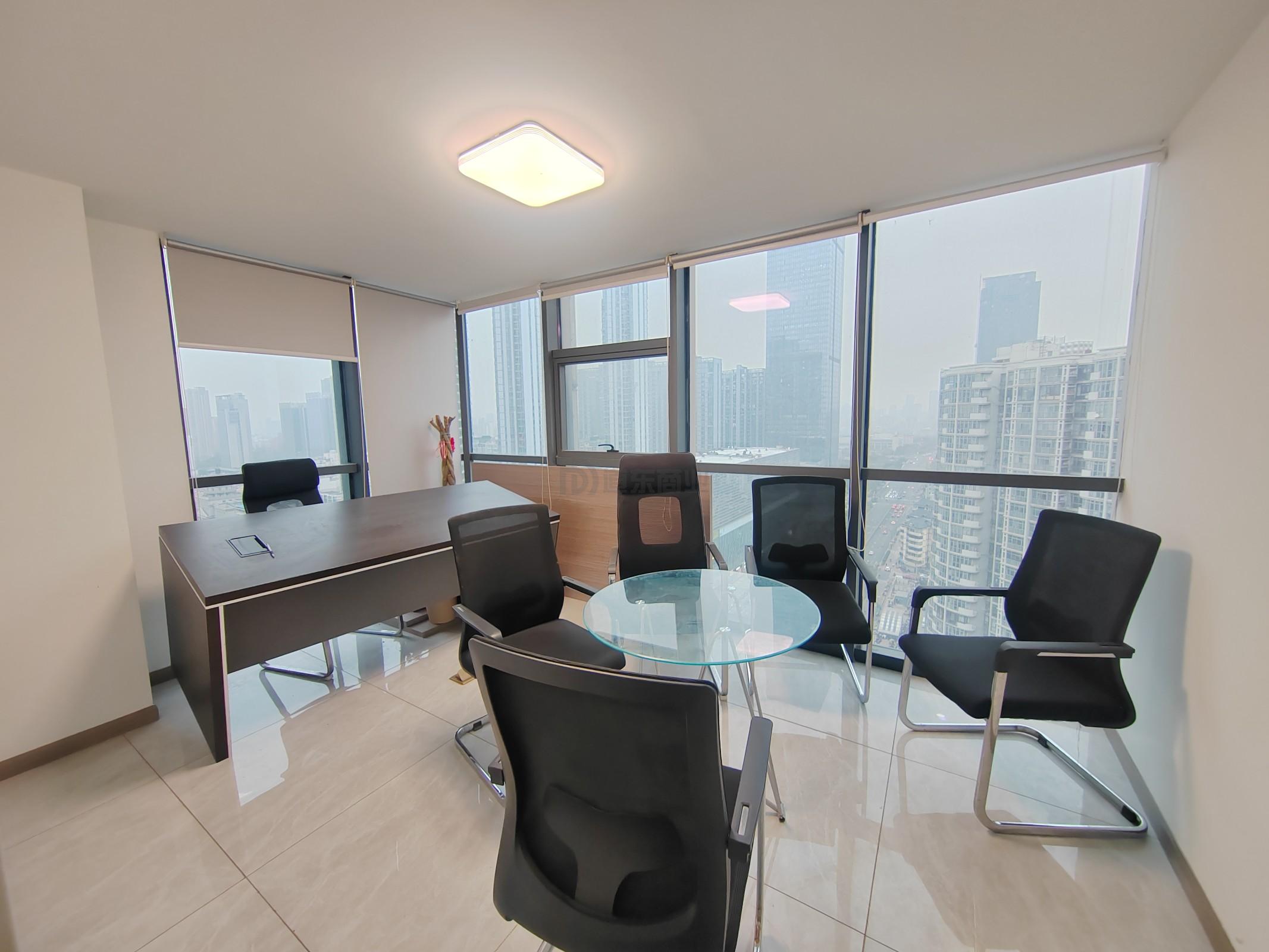 恒威大厦面积275平