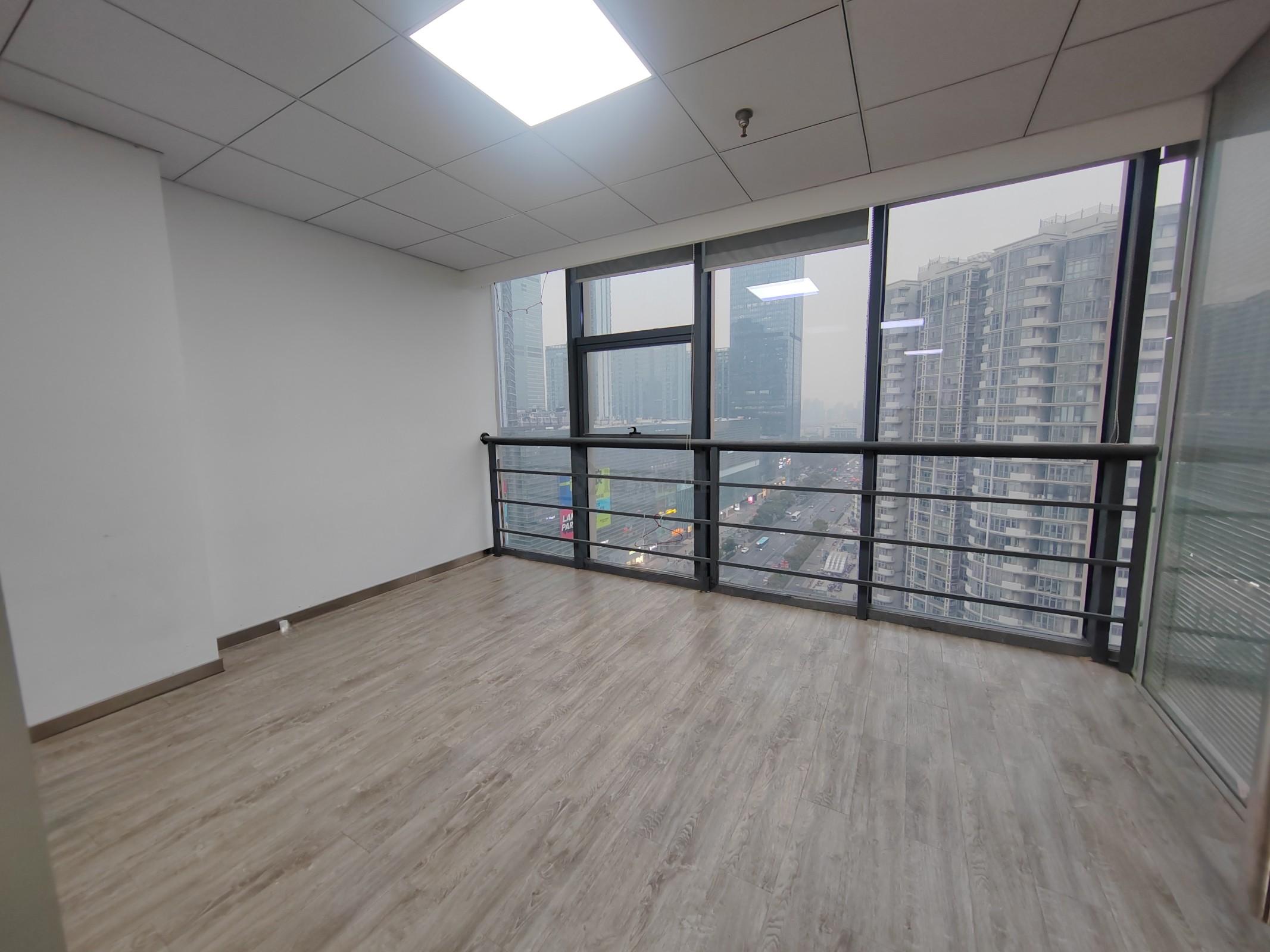 恒威大厦面积123平