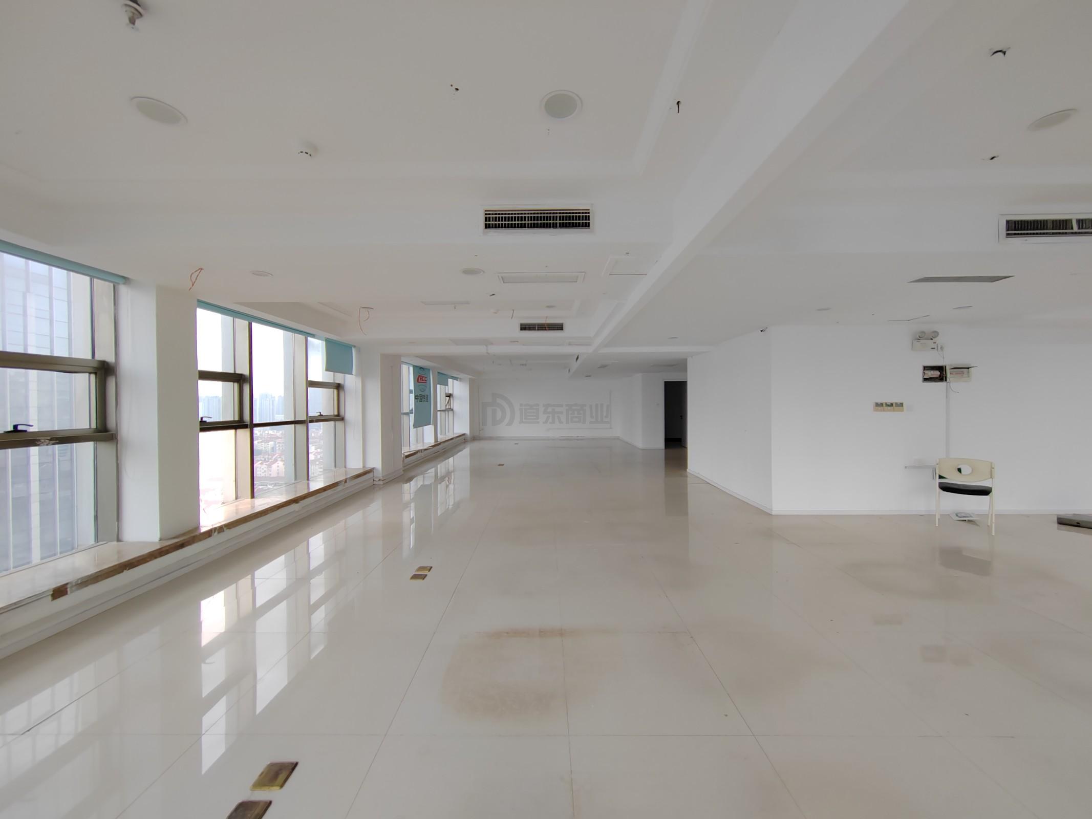 时代国际面积331平