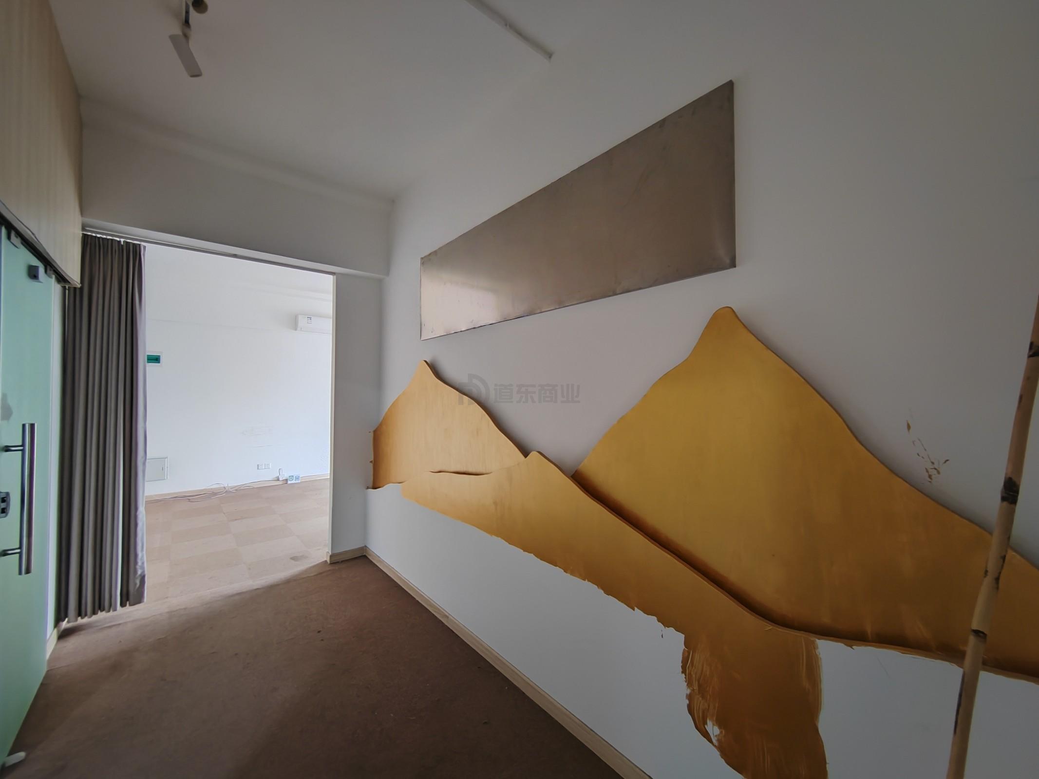 蓉运壹号面积102平