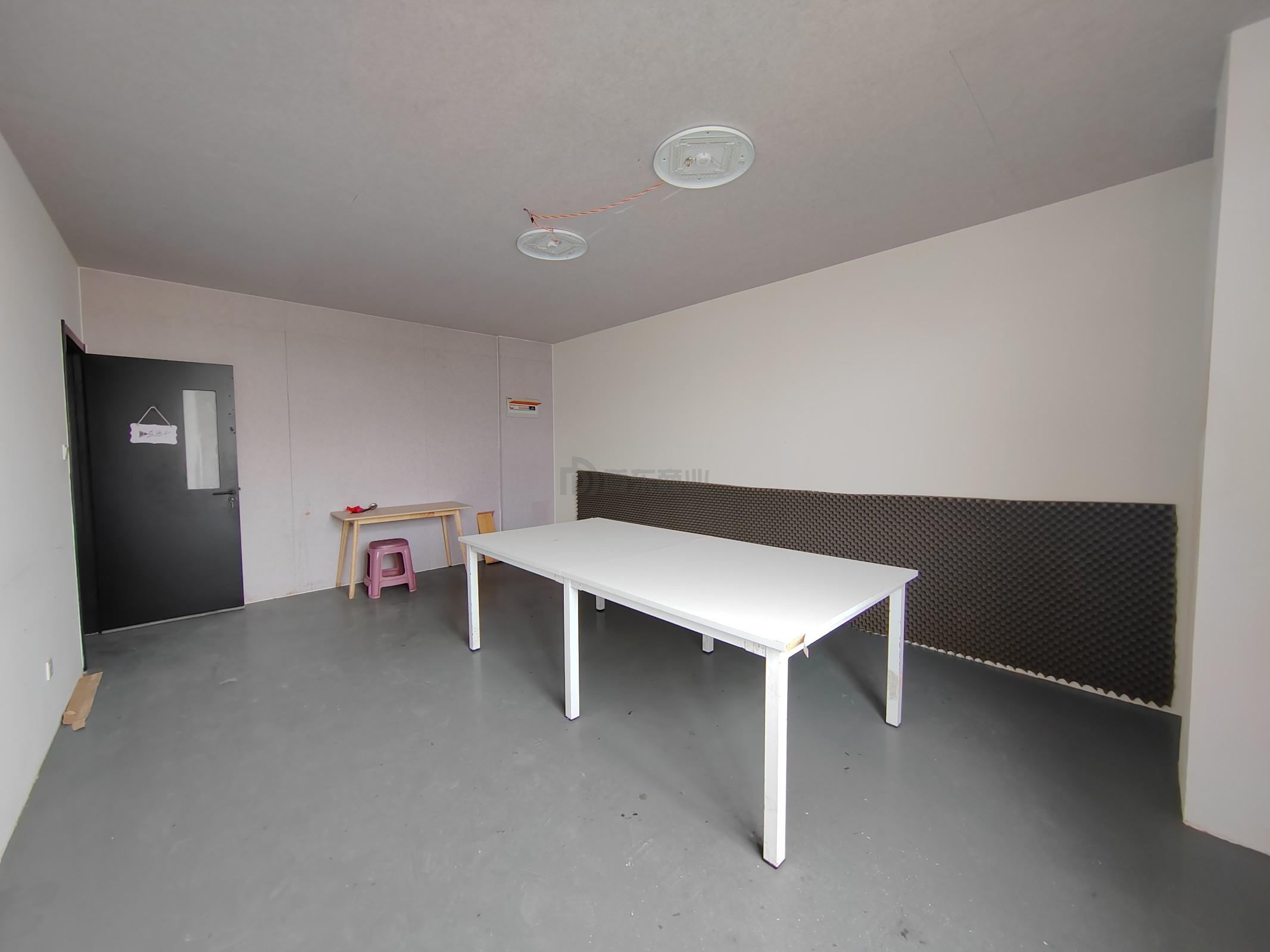 蓉运壹号104平米办公室出租