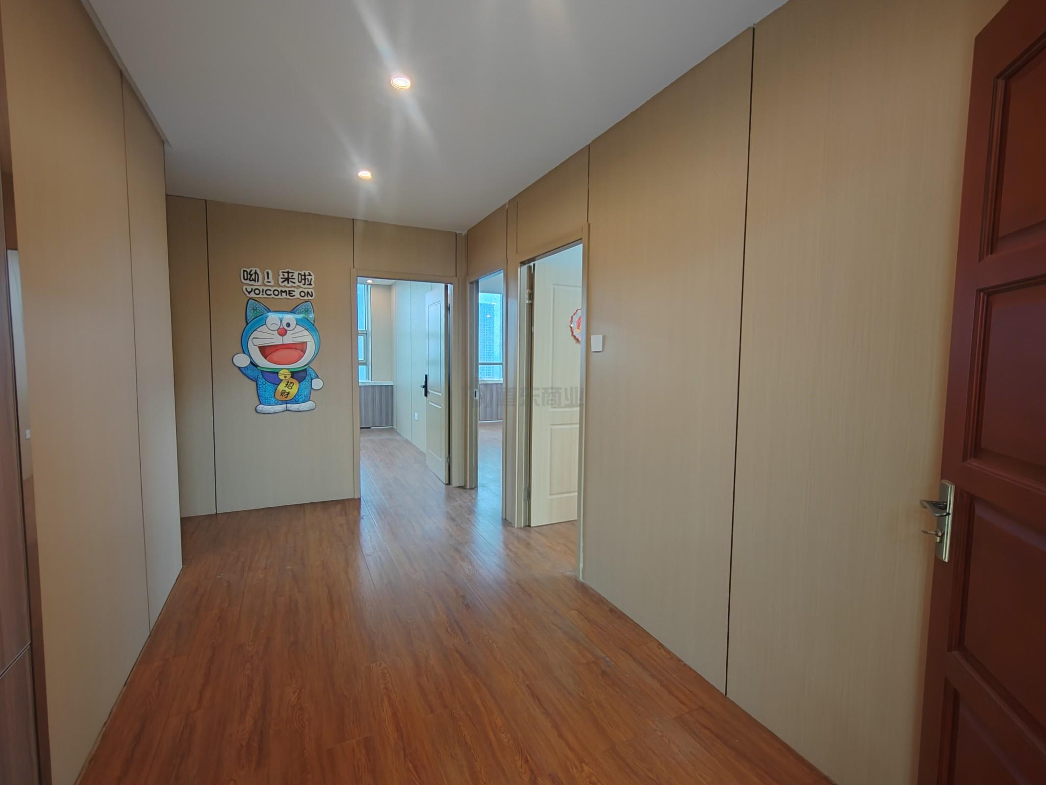 时代国际面积230平