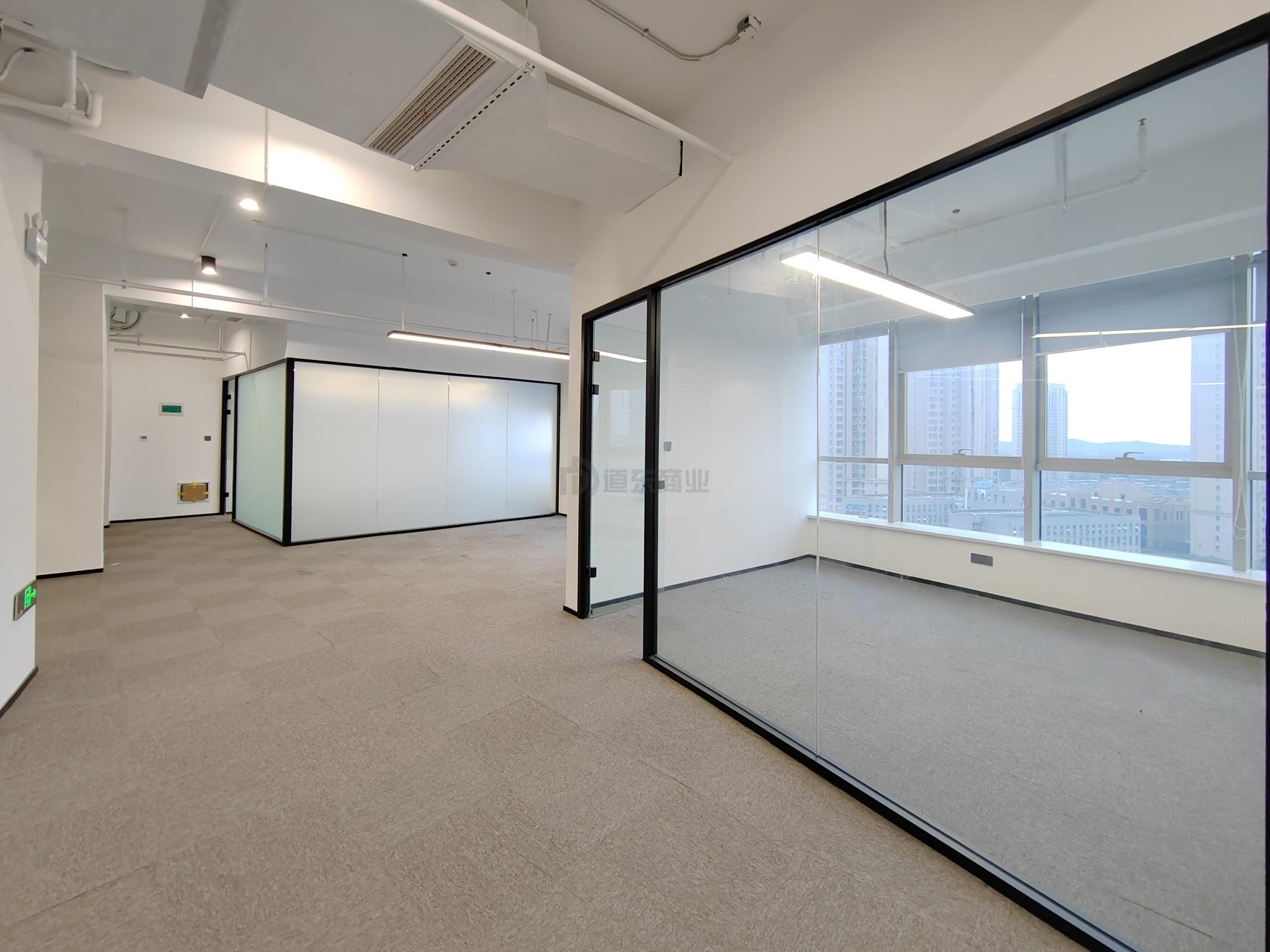 潜心数科大厦面积333平