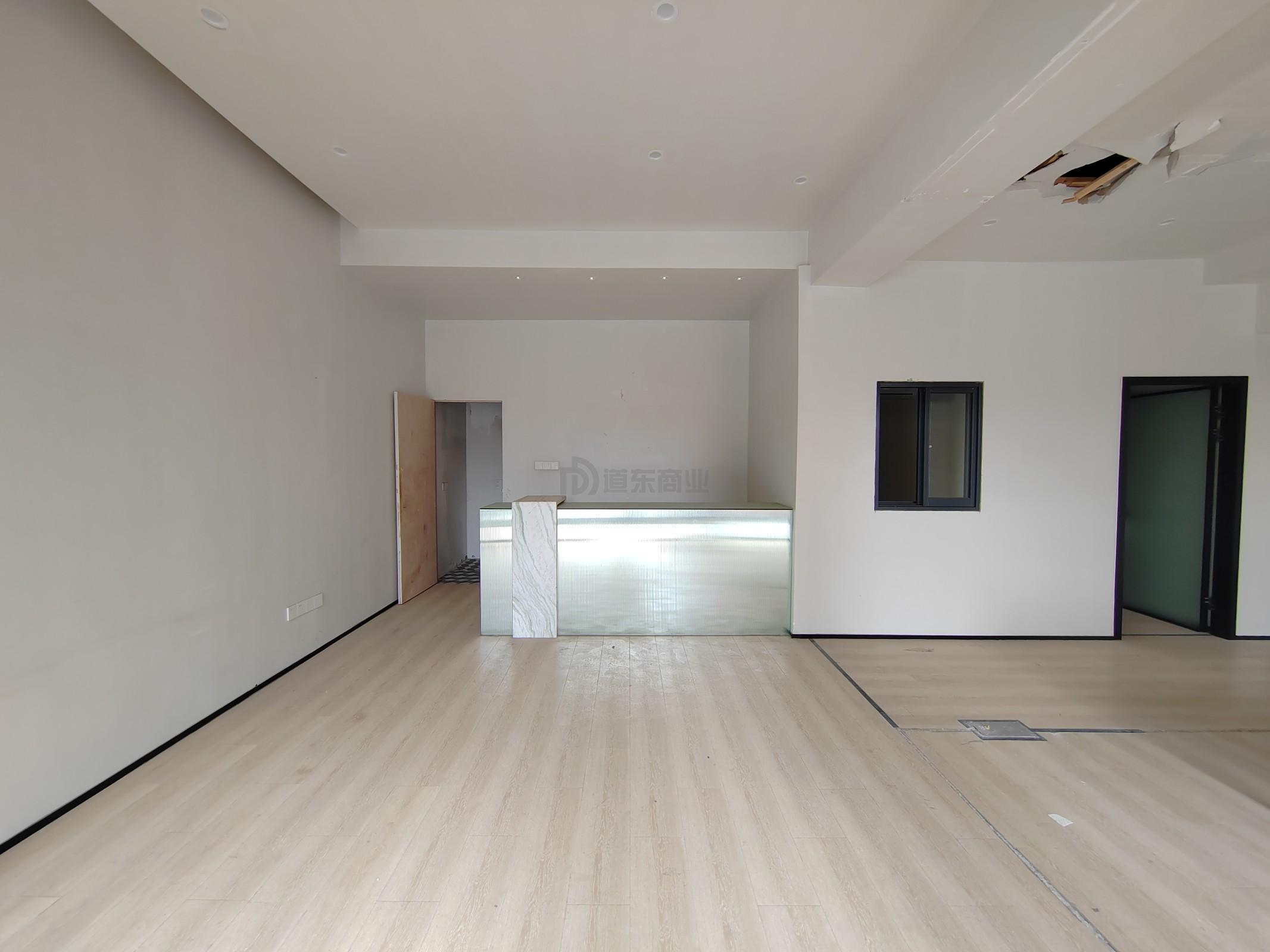 蓉运壹号面积102平