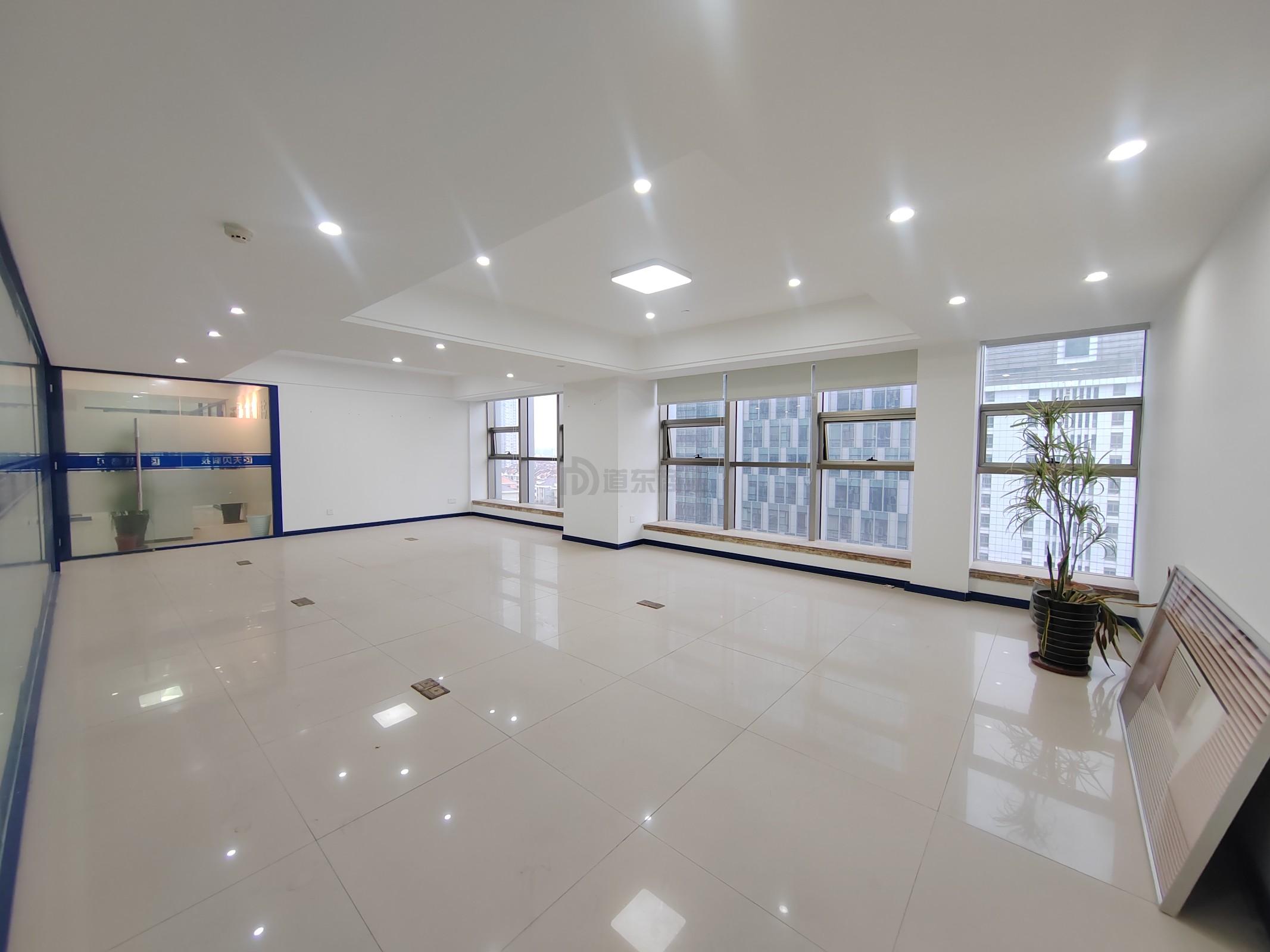 时代国际面积641平