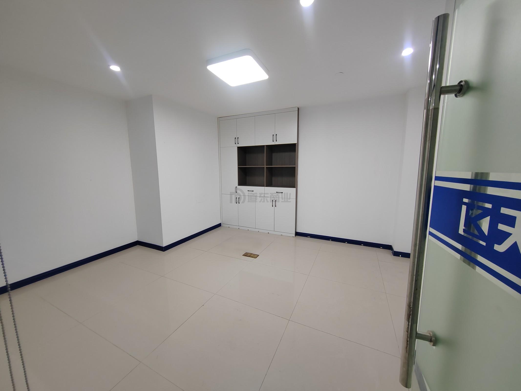 时代国际面积641平