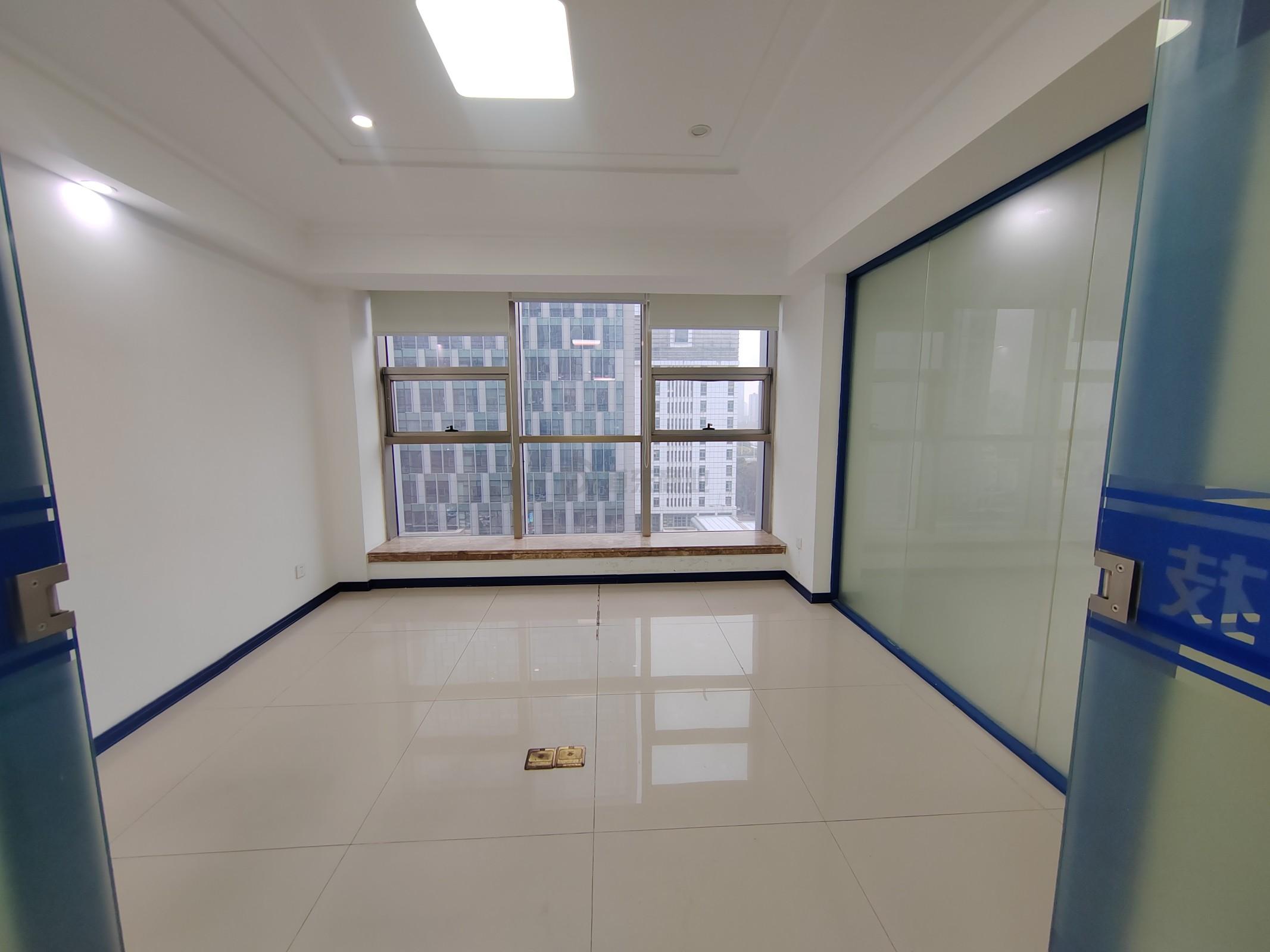 时代国际面积641平