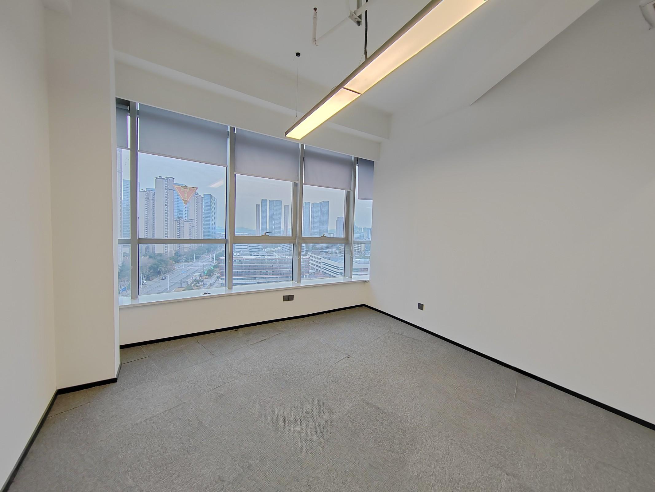 潜心数科大厦面积333平