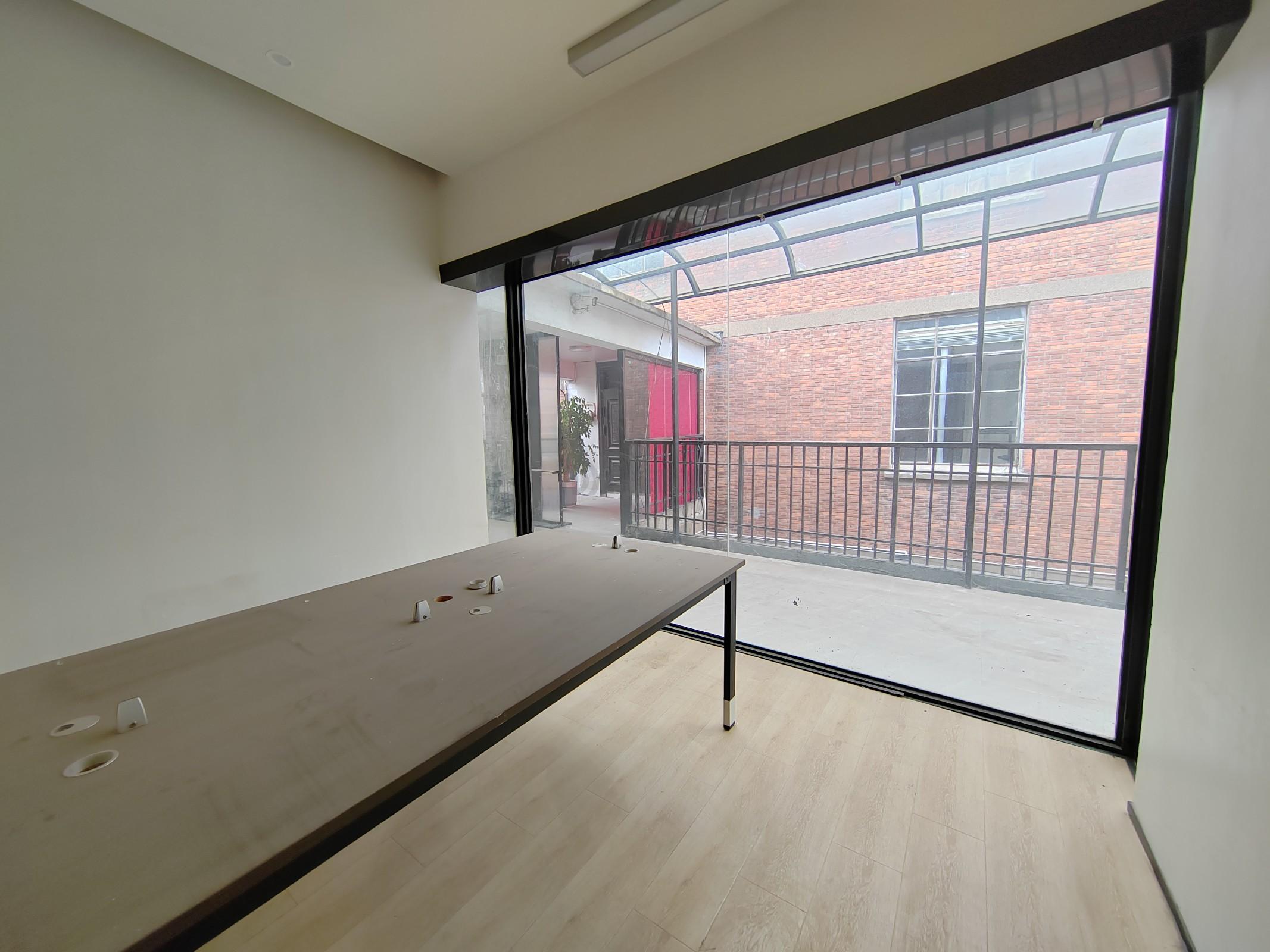 蓉运壹号面积102平