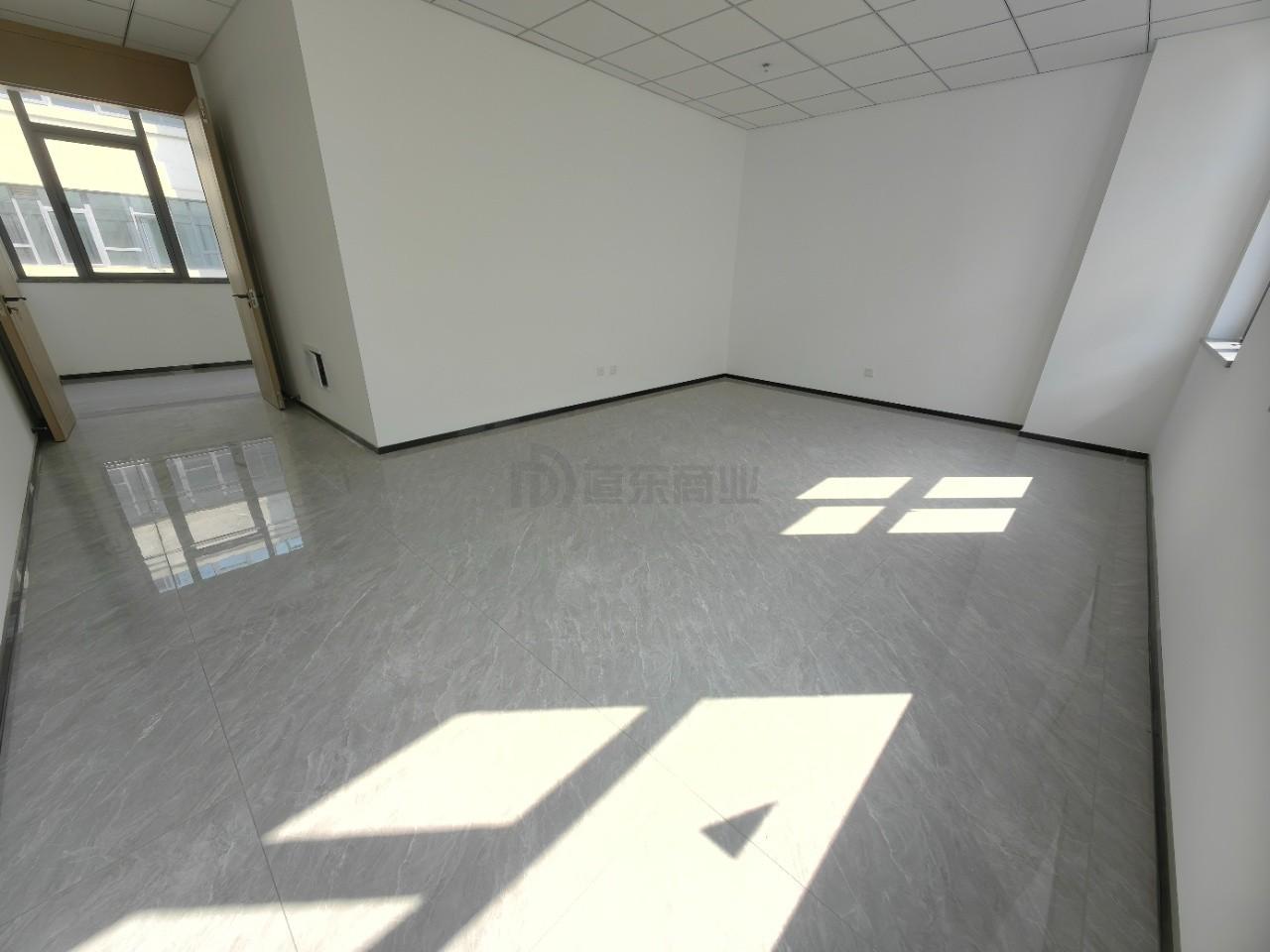 积高科技园56平米办公室出租