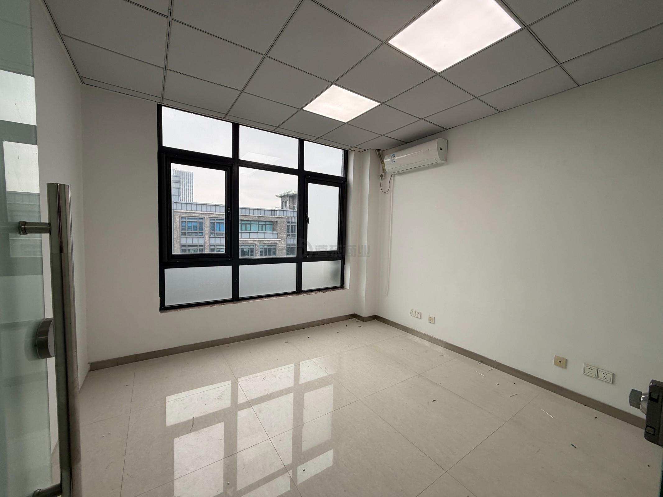 恒华科技园面积125平