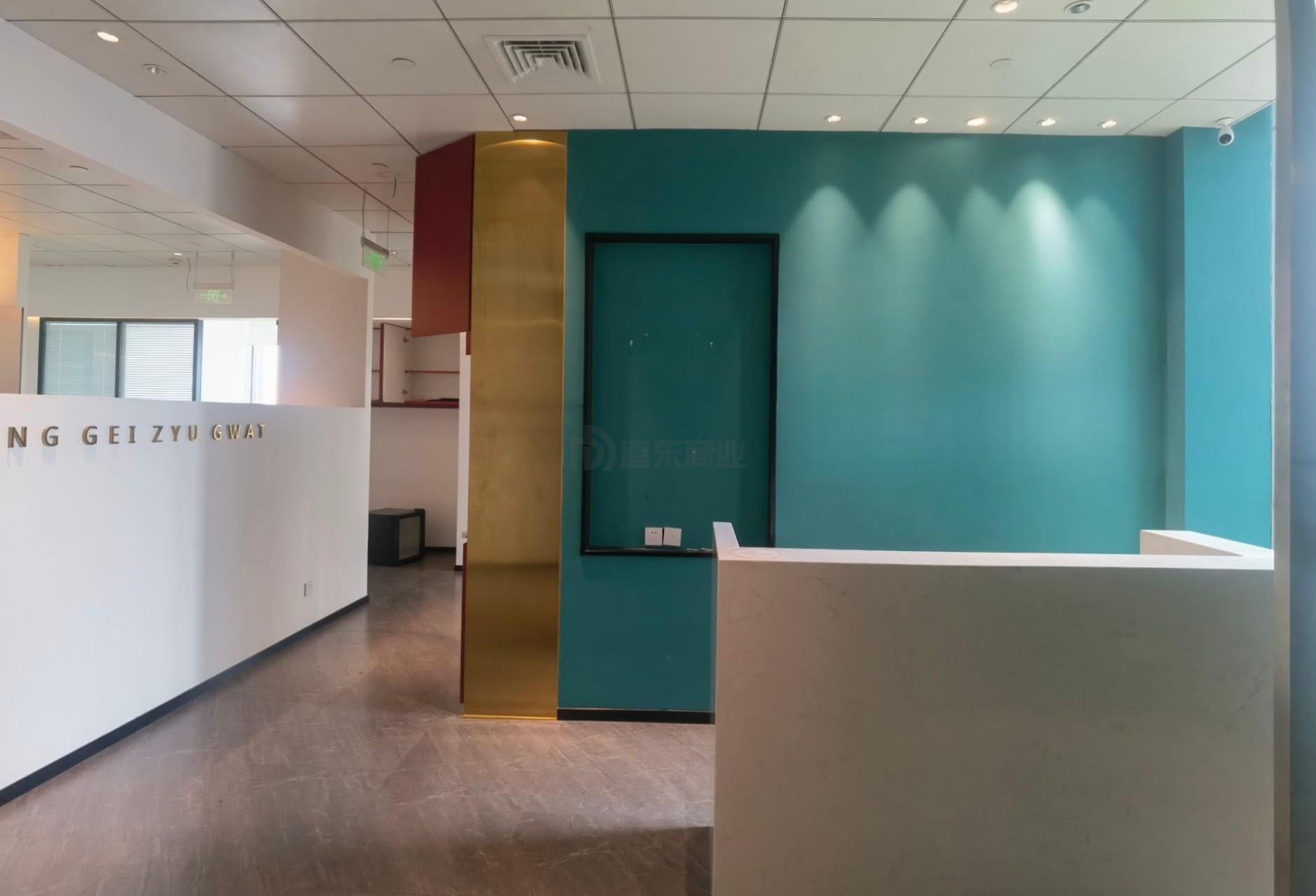 云蝠大厦285平米办公室出租