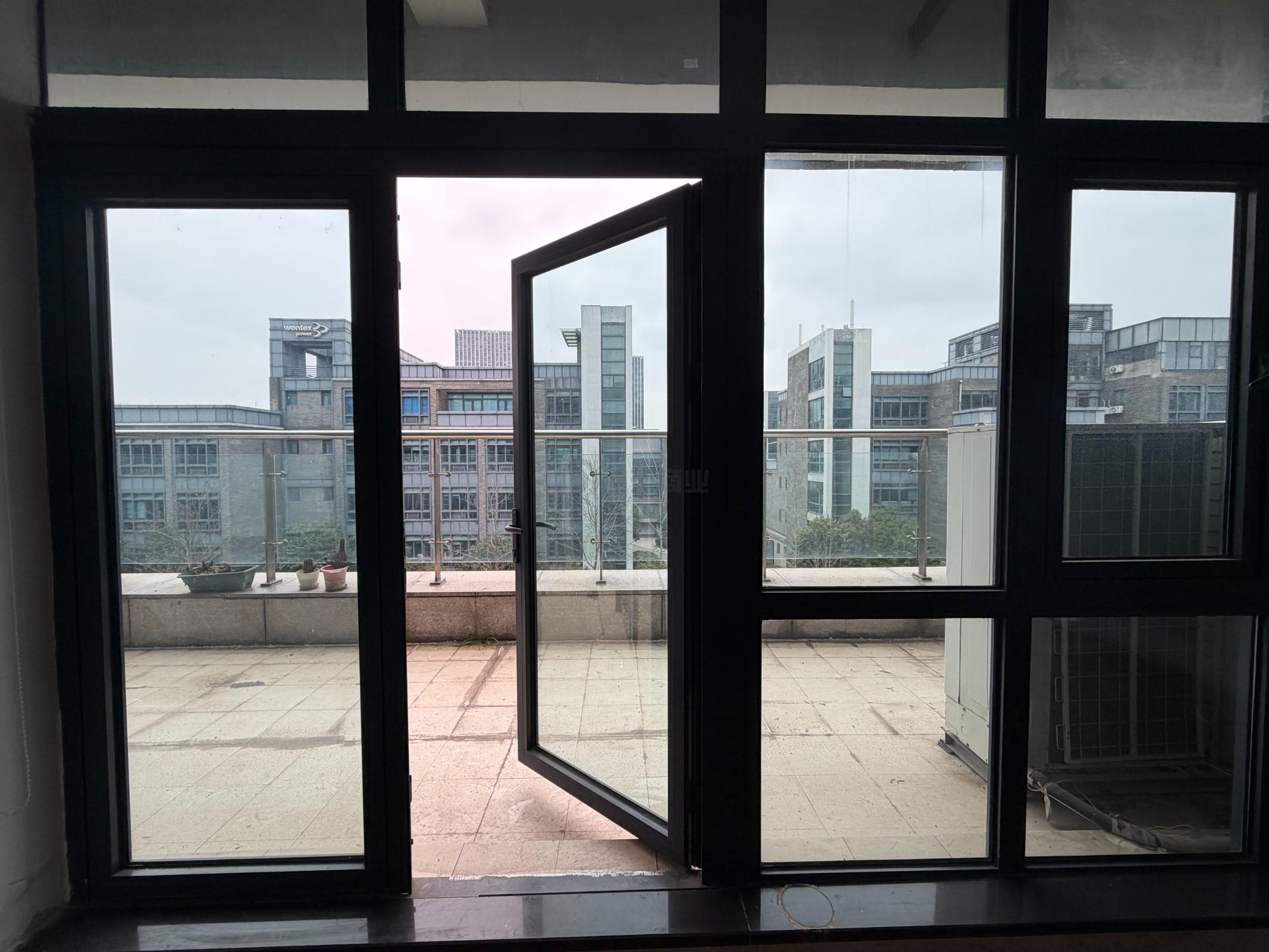 恒华科技园面积120平