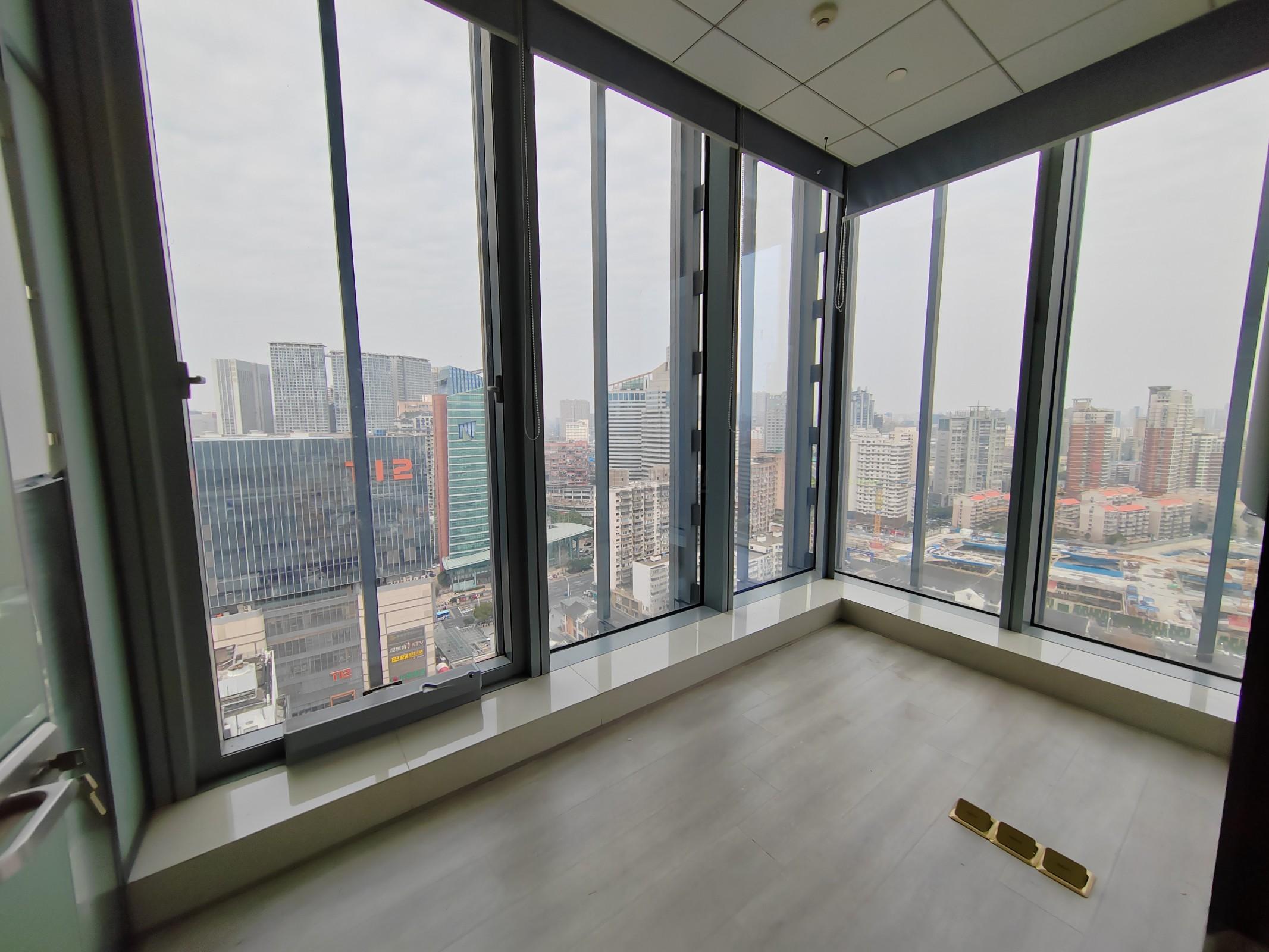 云蝠大厦面积178平