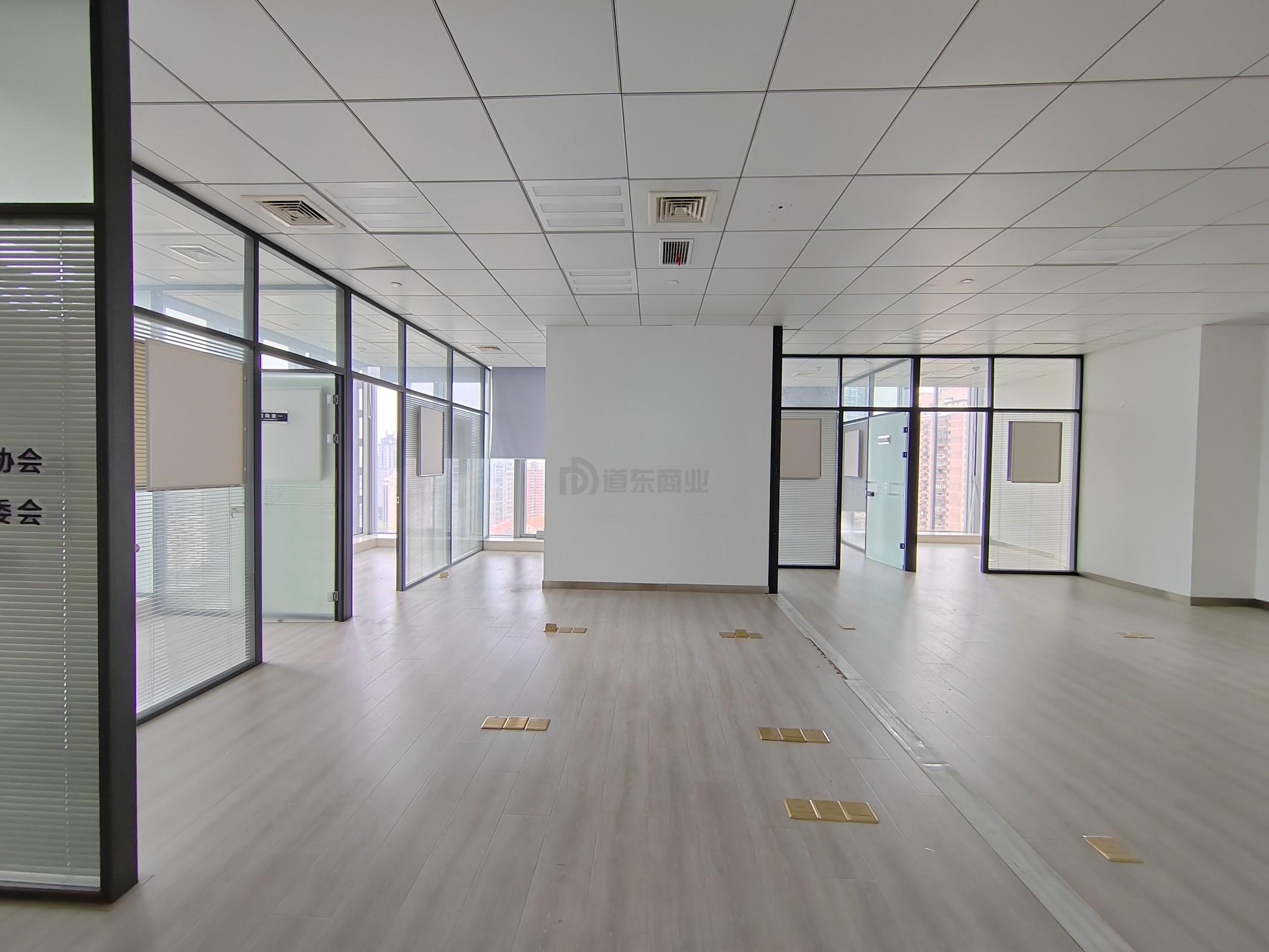 云蝠大厦面积178平