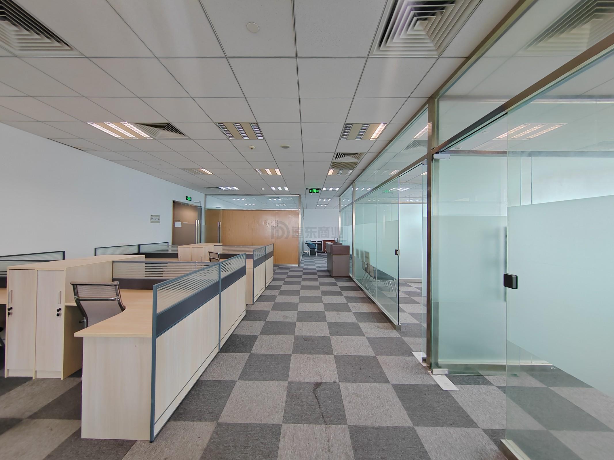 国金中心面积416平