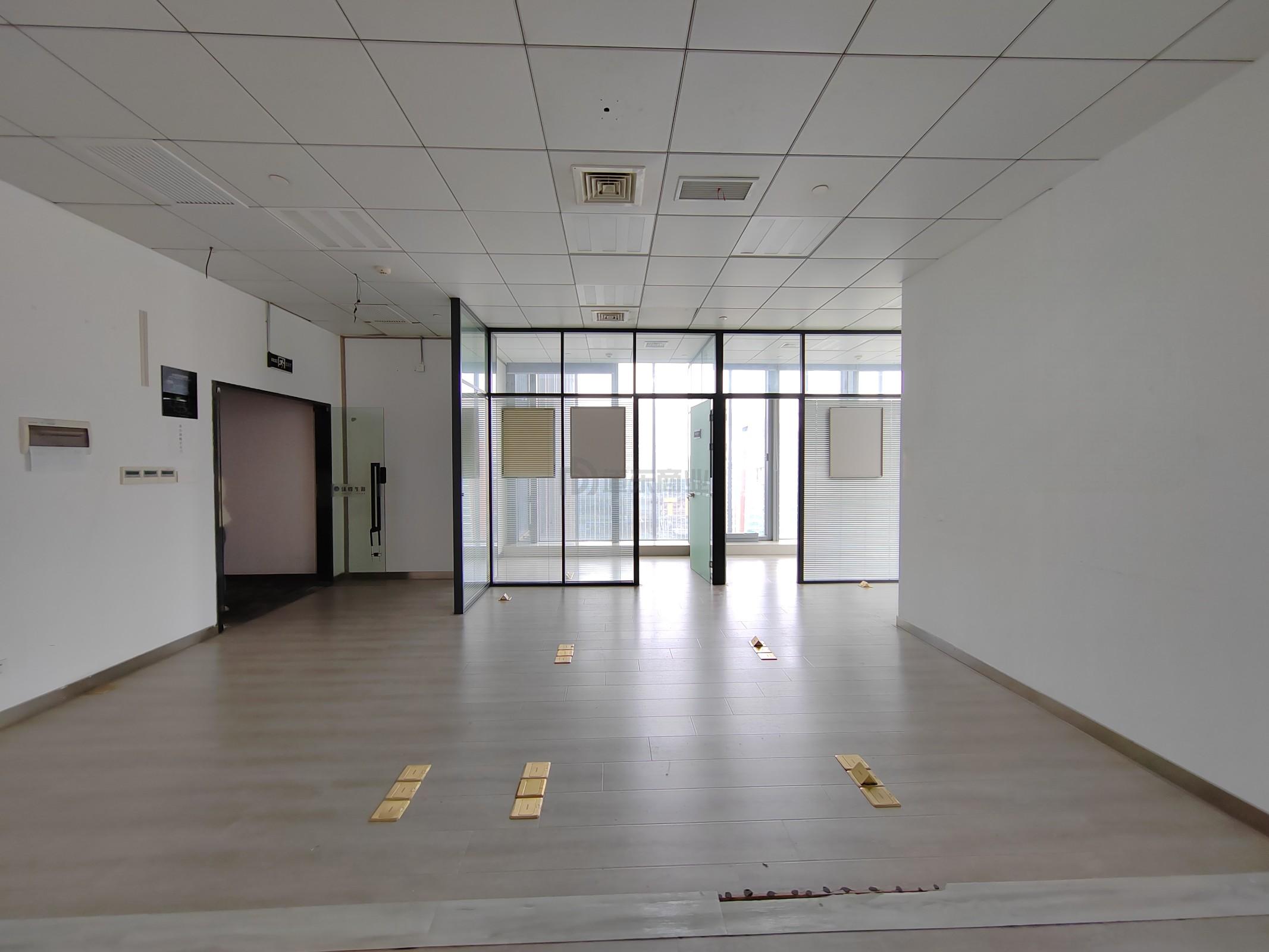 云蝠大厦面积178平