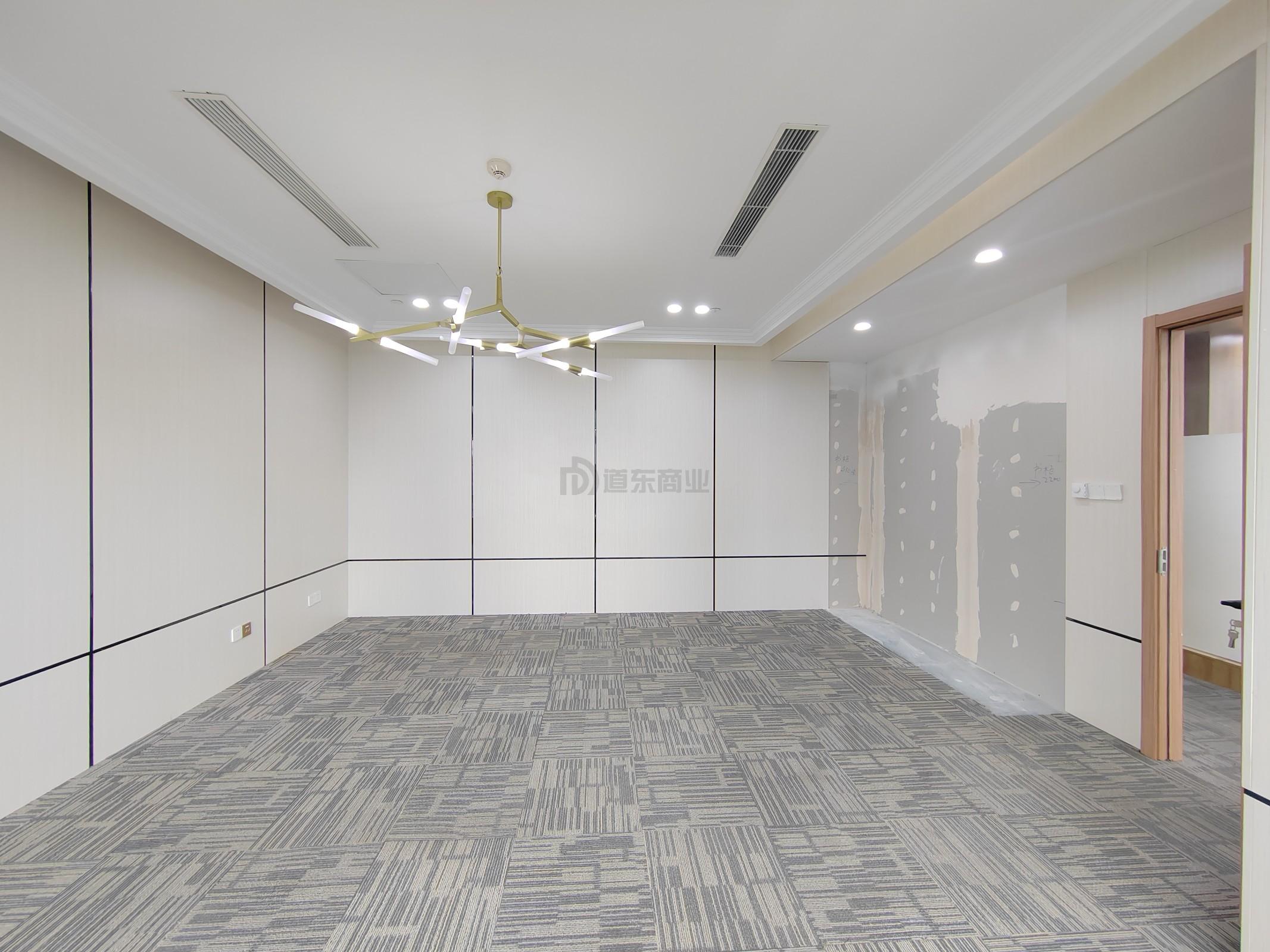 国金中心面积410平