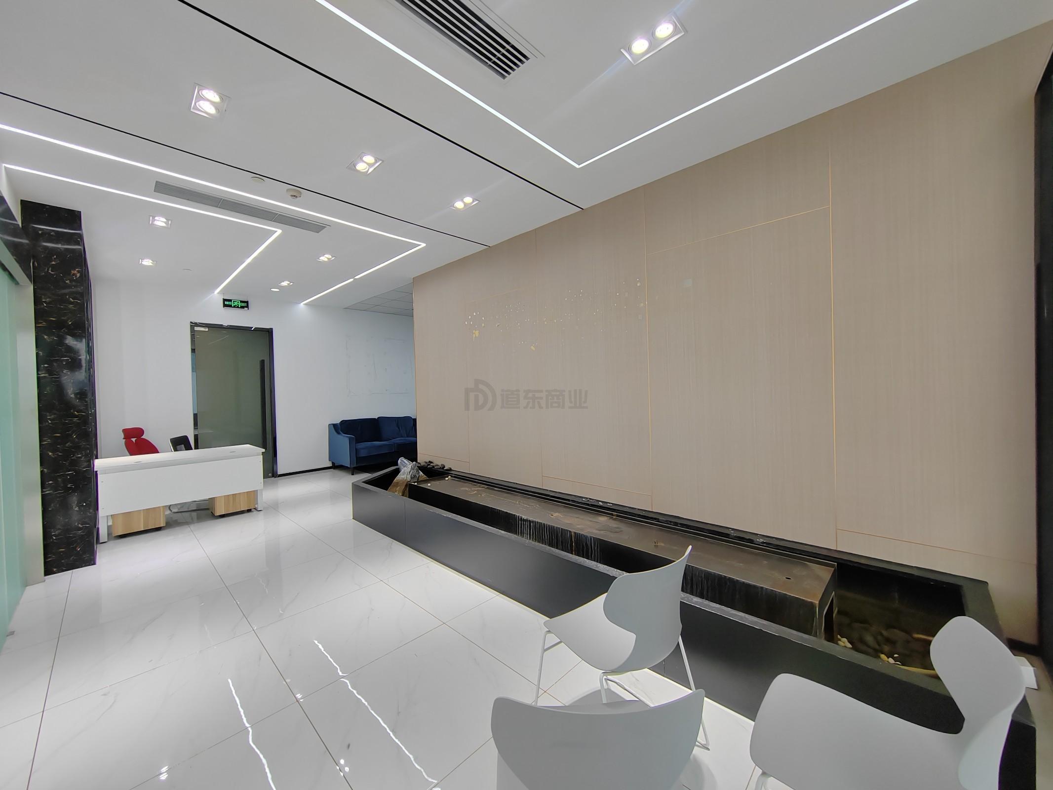 国金中心面积386平