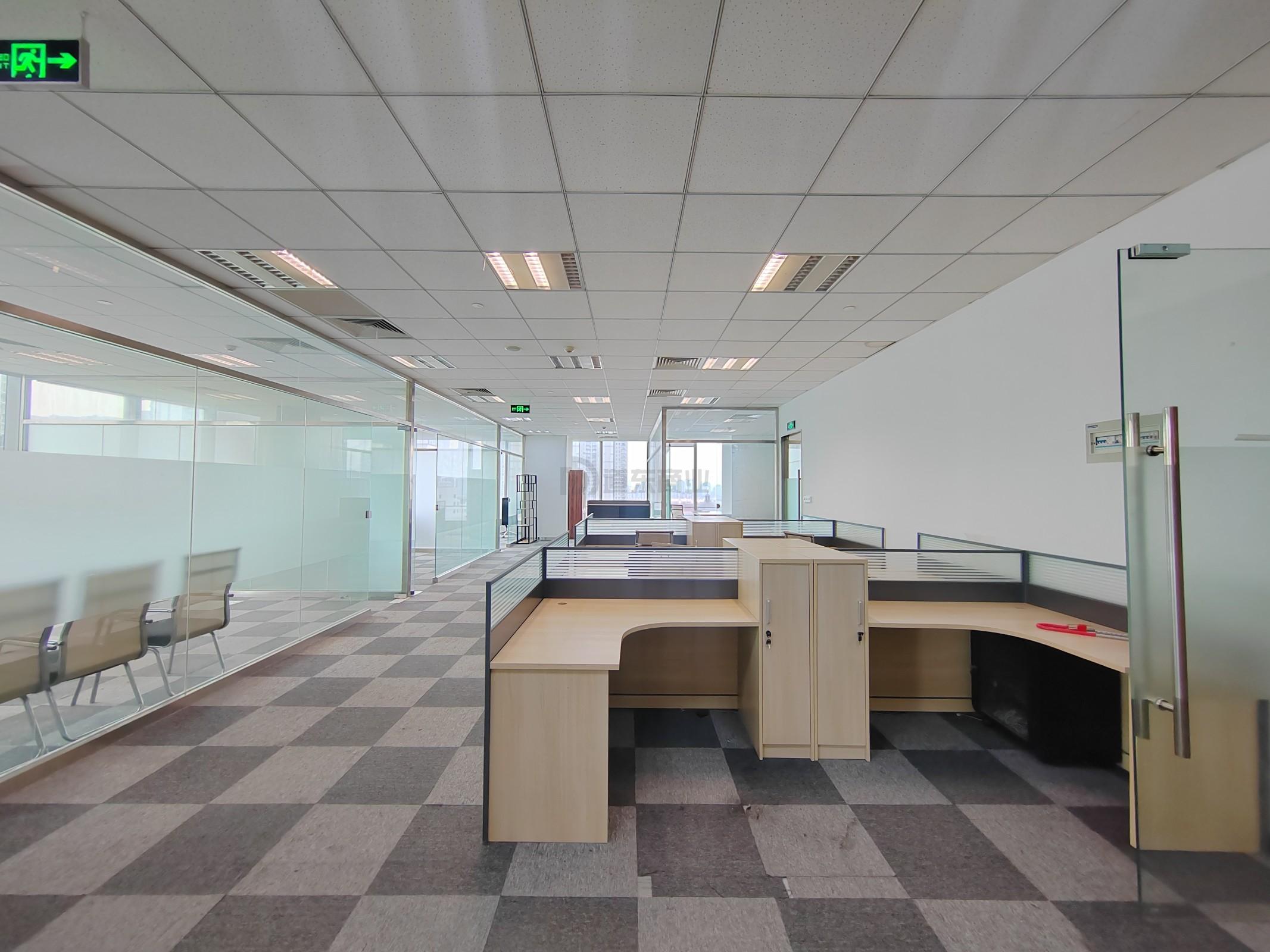 国金中心面积416平