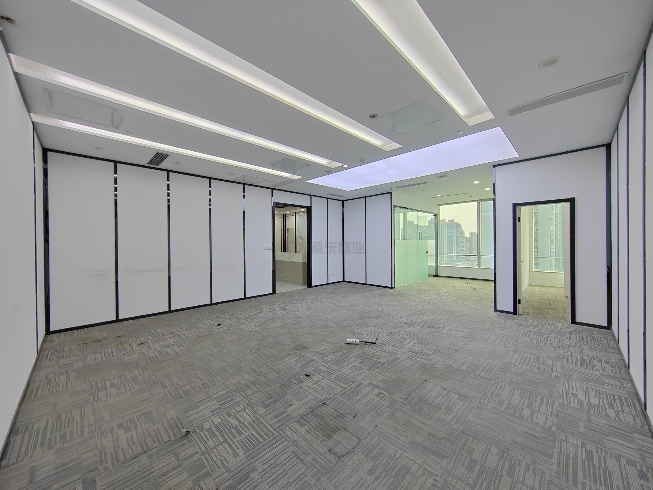 国金中心面积410平