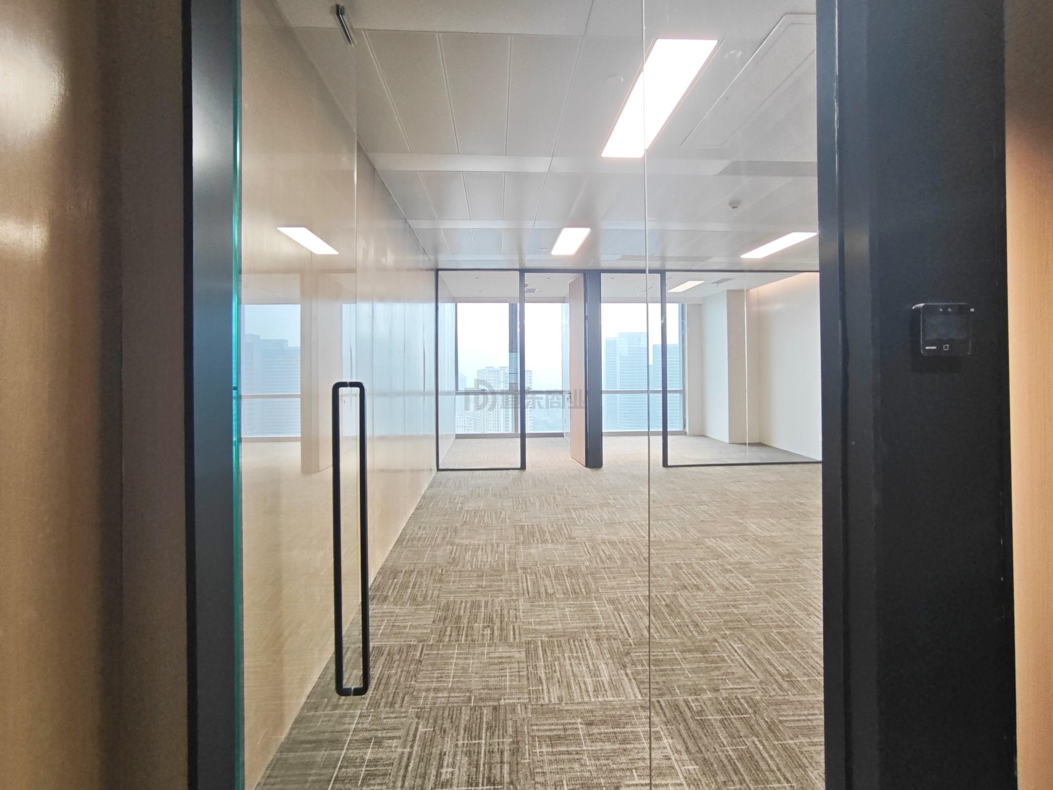 上海中心城开国际面积104平