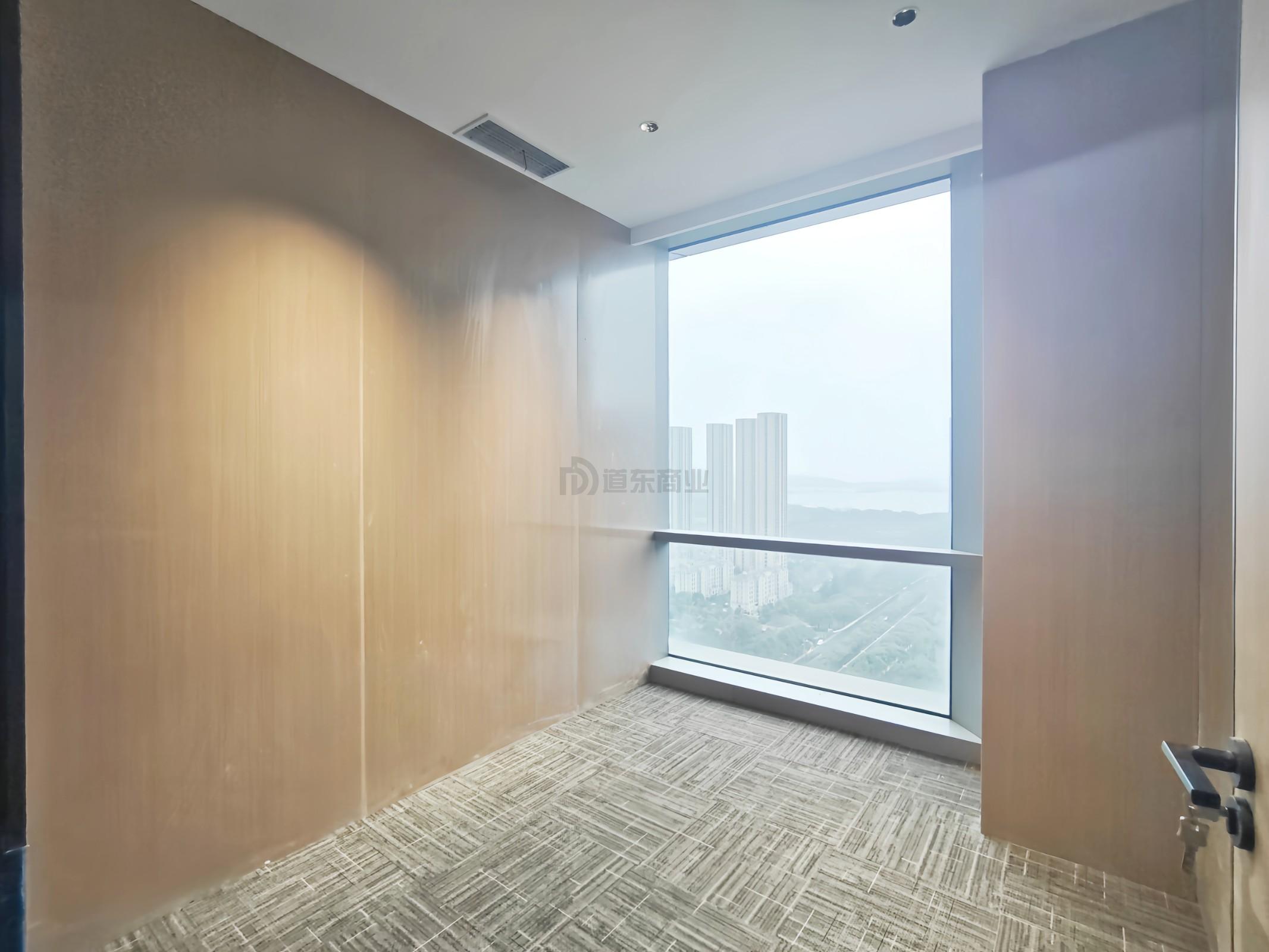 上海中心城开国际面积206平