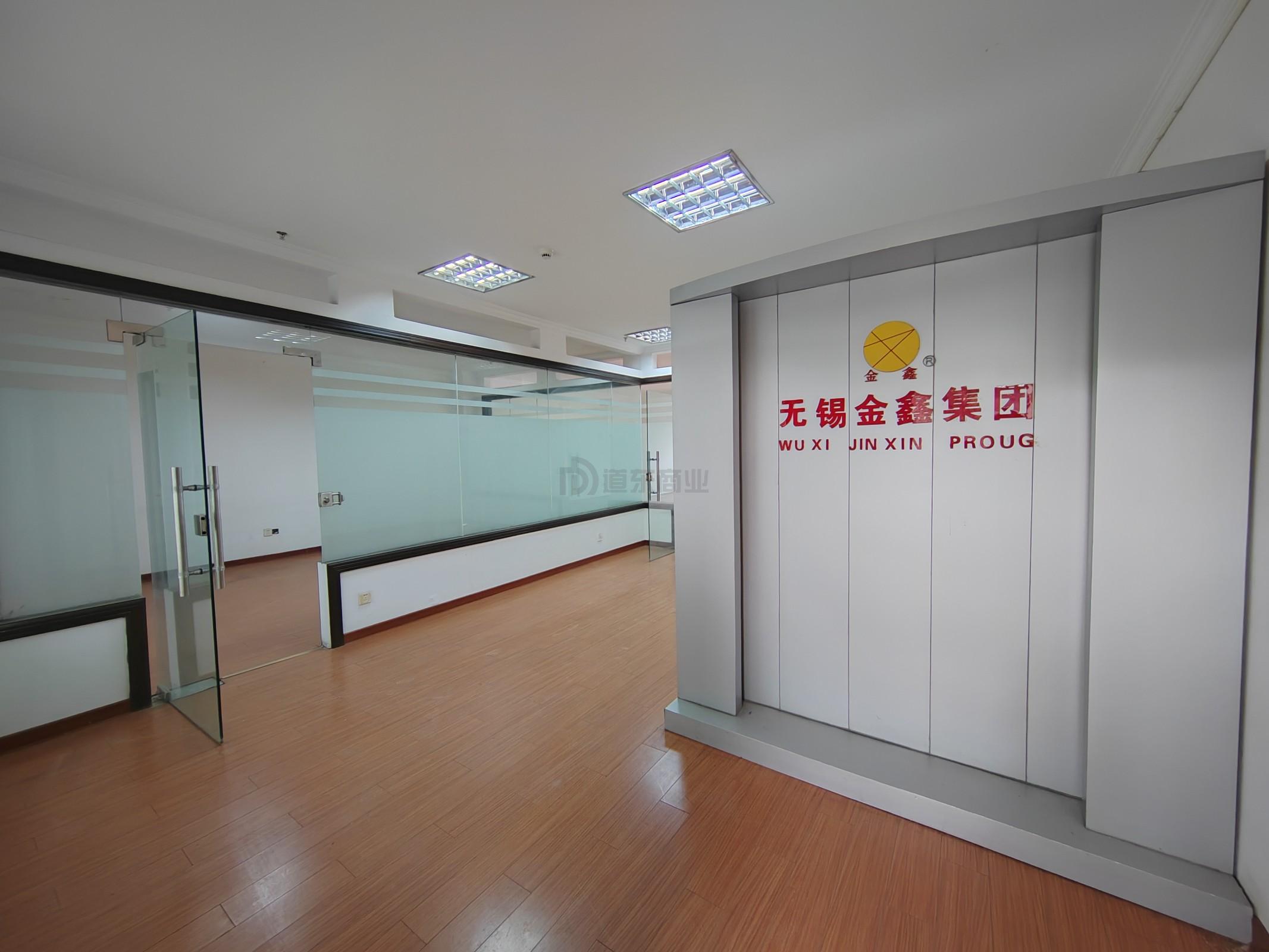 江南工业设计园160平米办公室出租