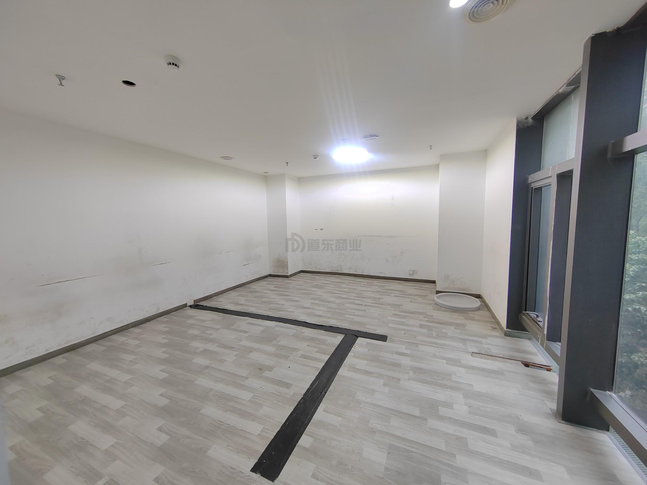 金源国际面积330平