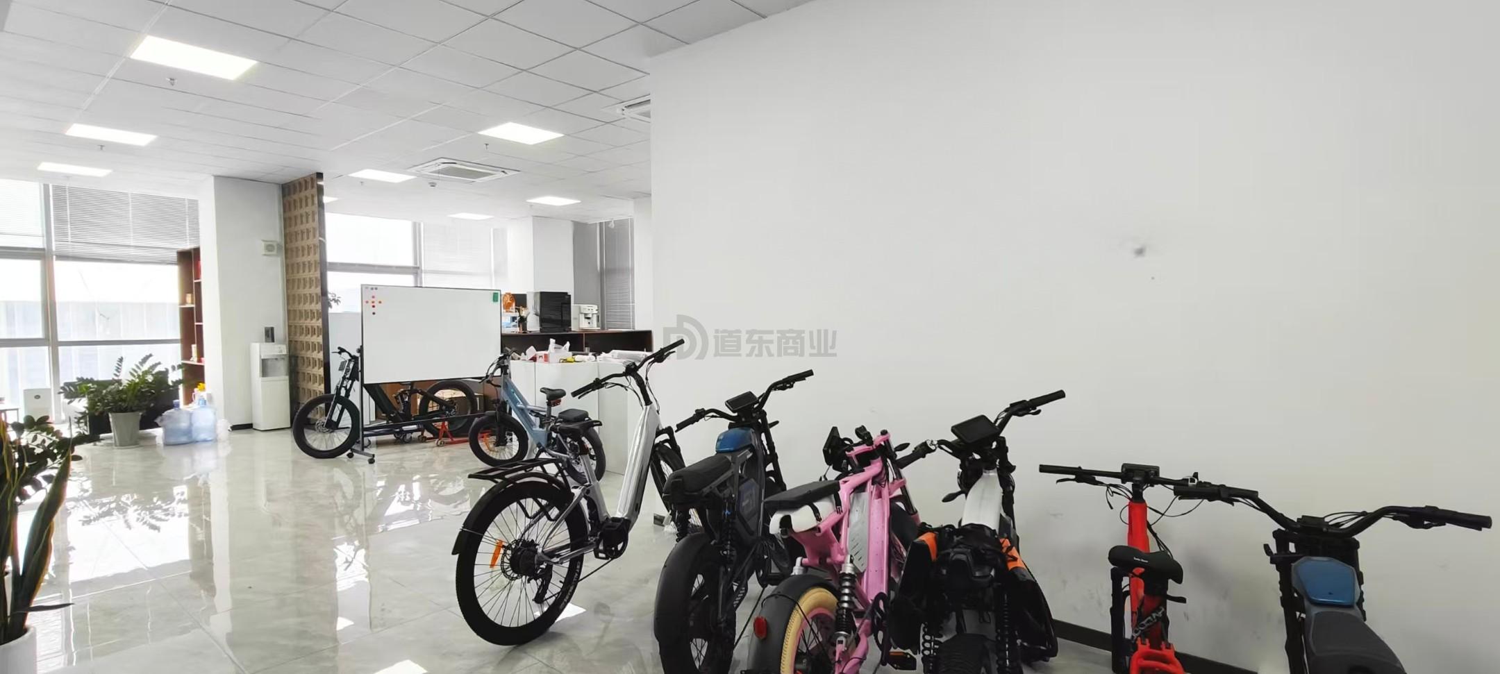 亿利科创产业园243平米办公室出租