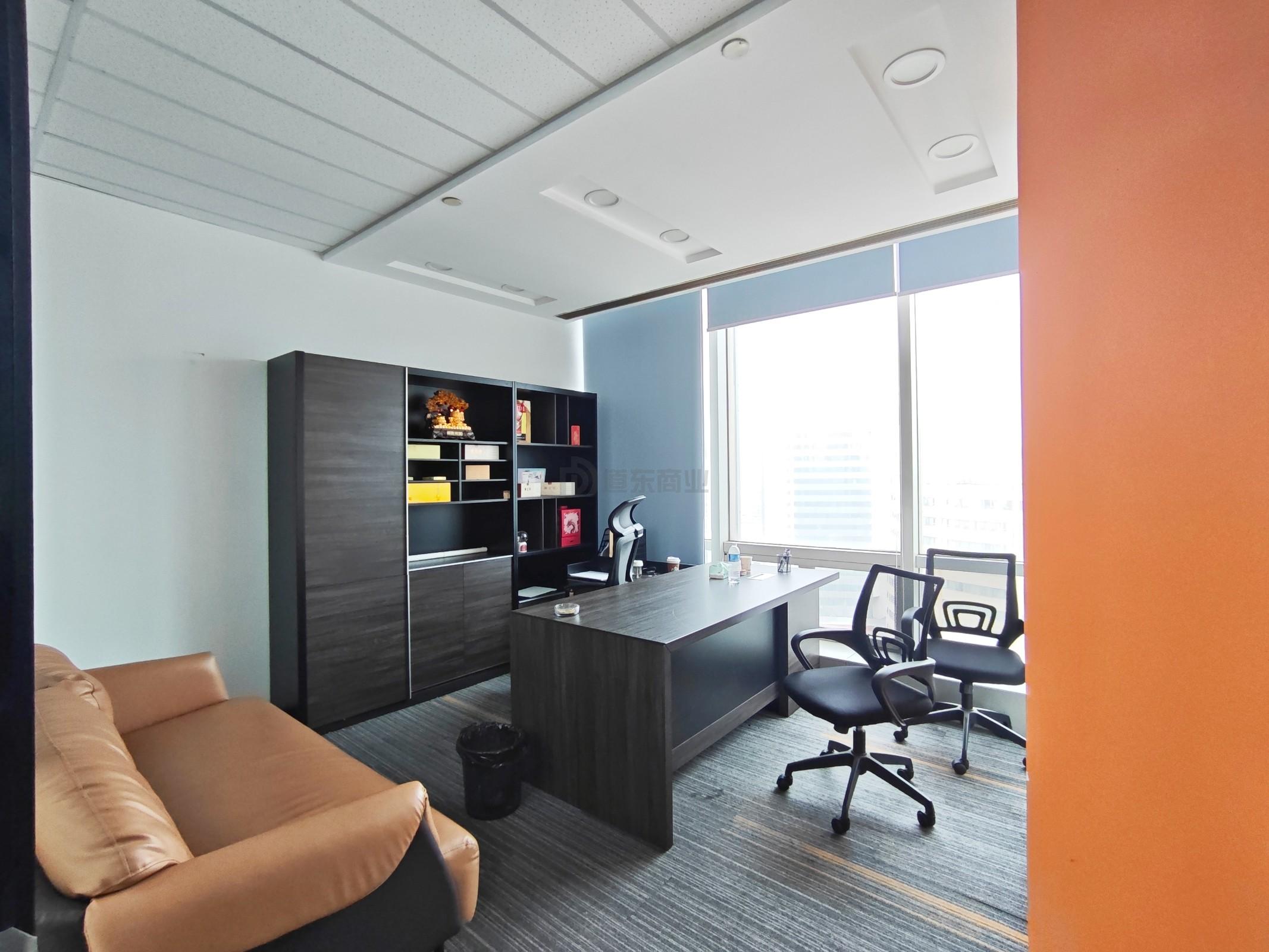 红豆国际广场面积170平