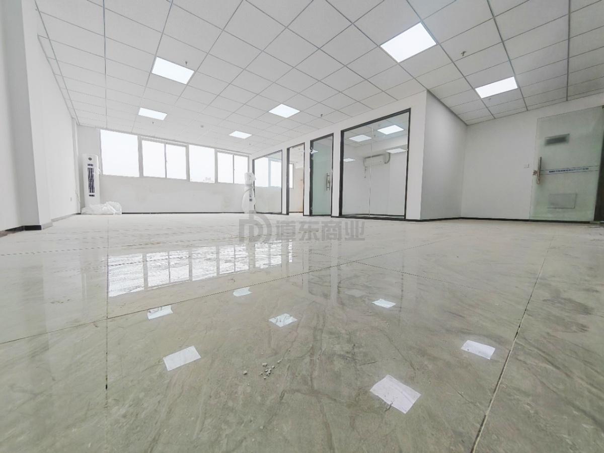 汇利大厦133平米办公室出租