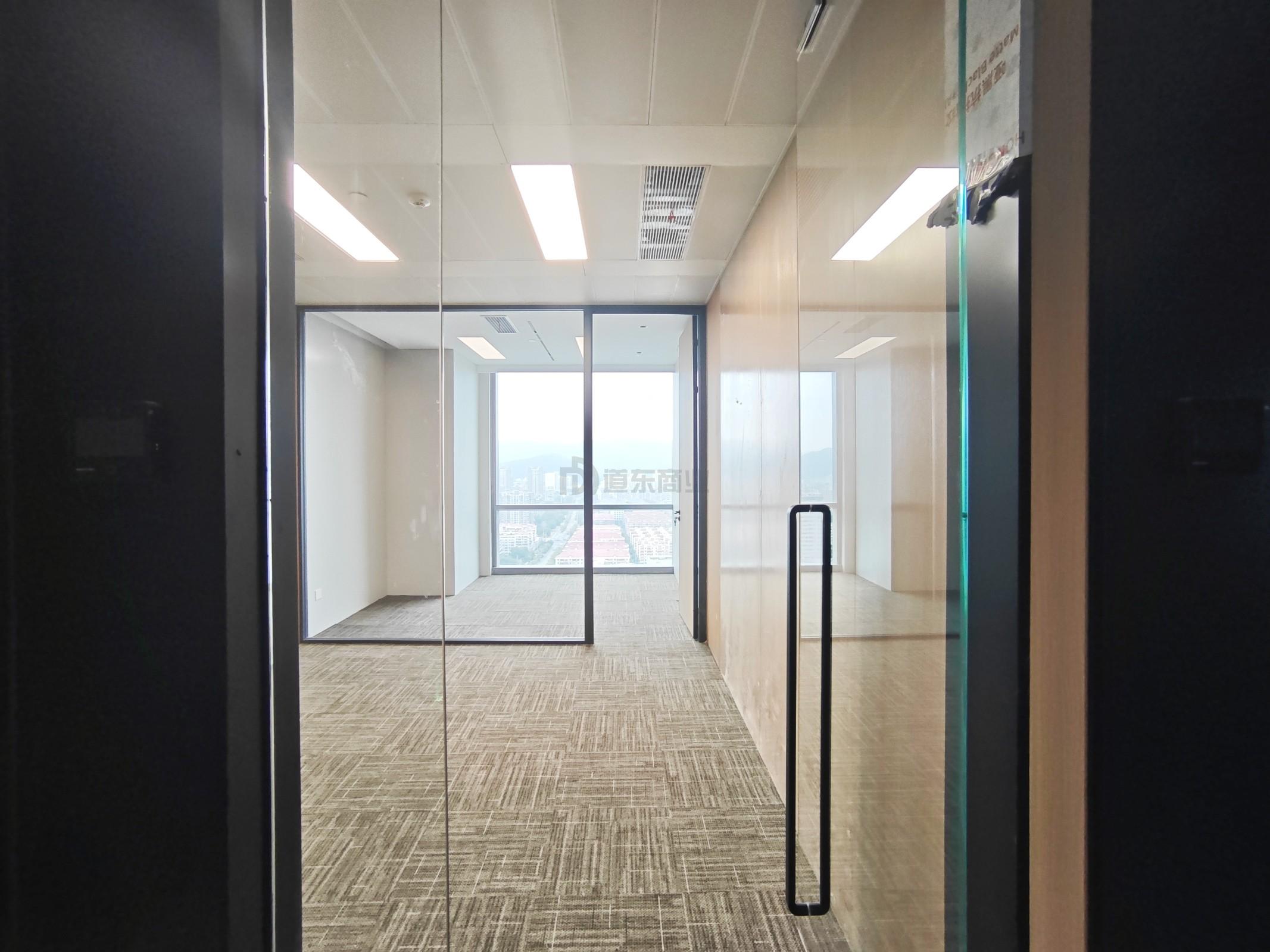 上海中心城开国际面积46平