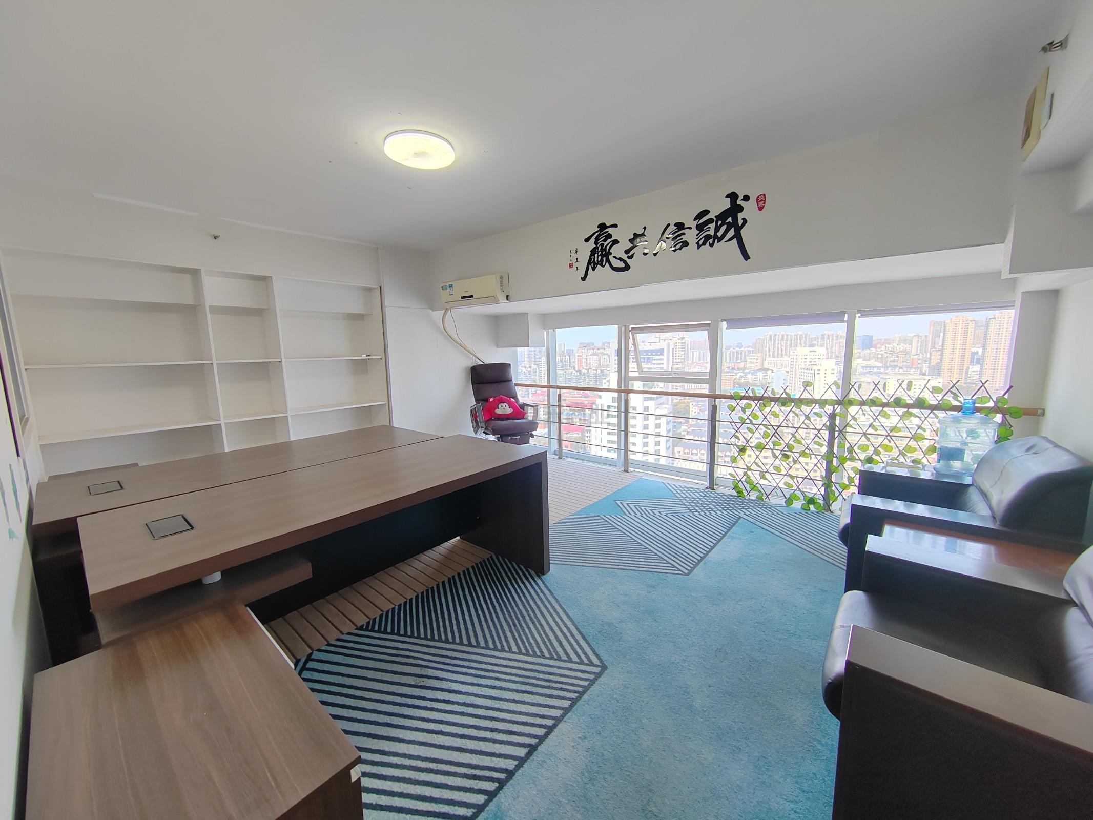 百脑汇科技大厦面积150平