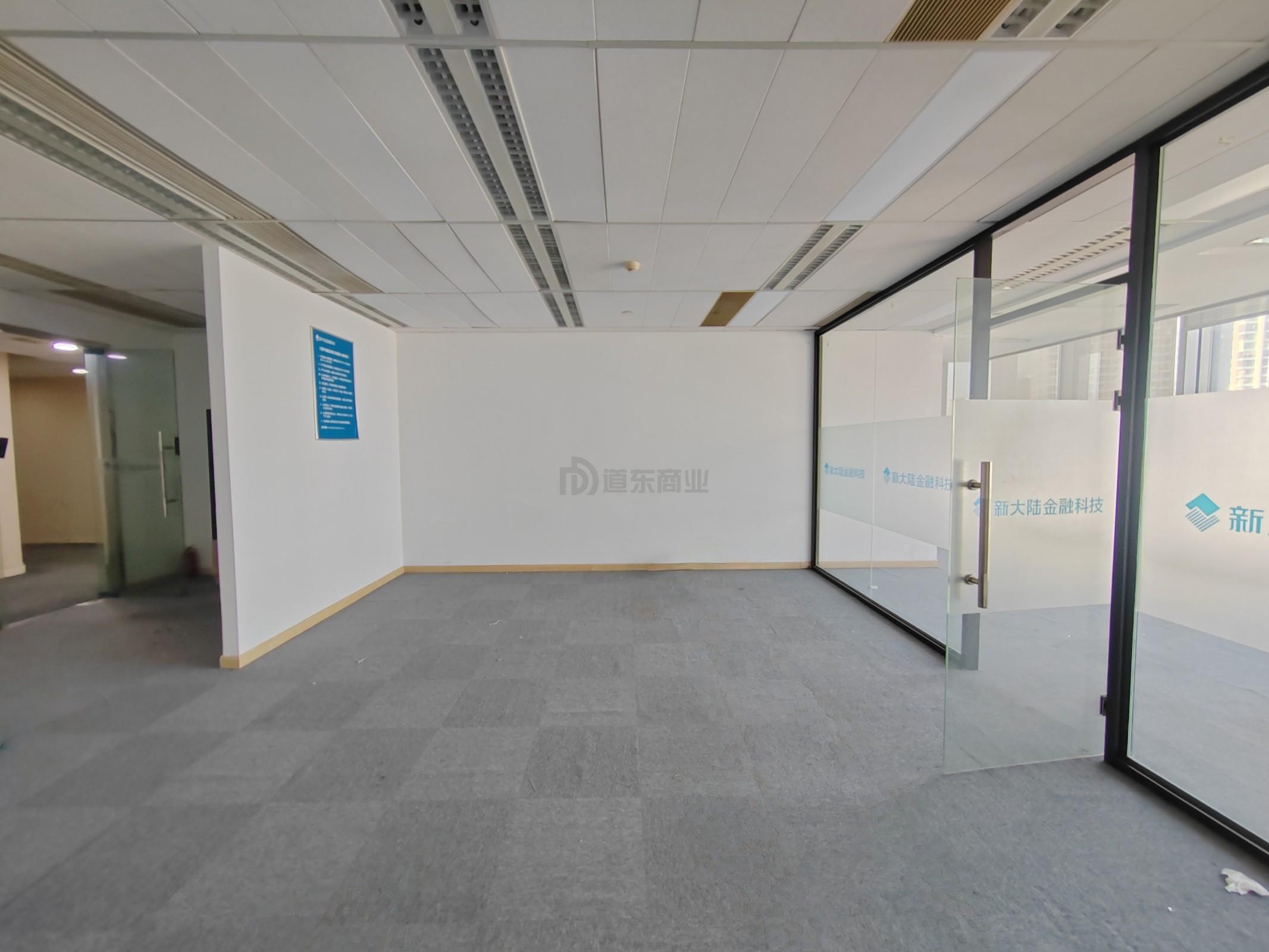 红豆国际广场面积100平