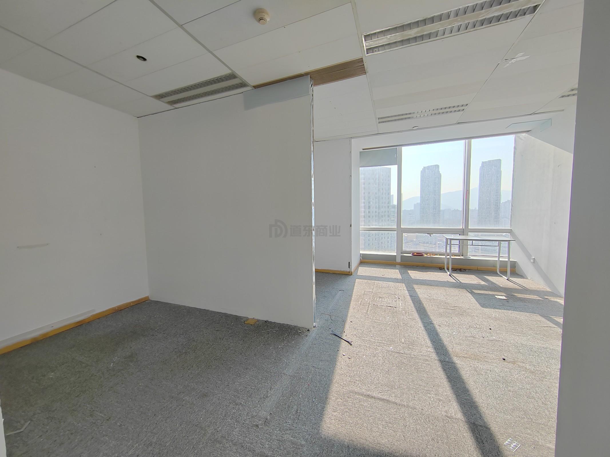 红豆国际广场面积122平