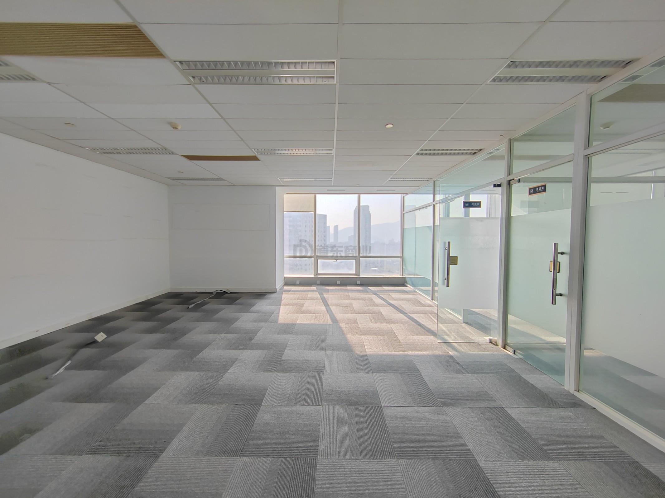 红豆国际广场127平米办公室出租