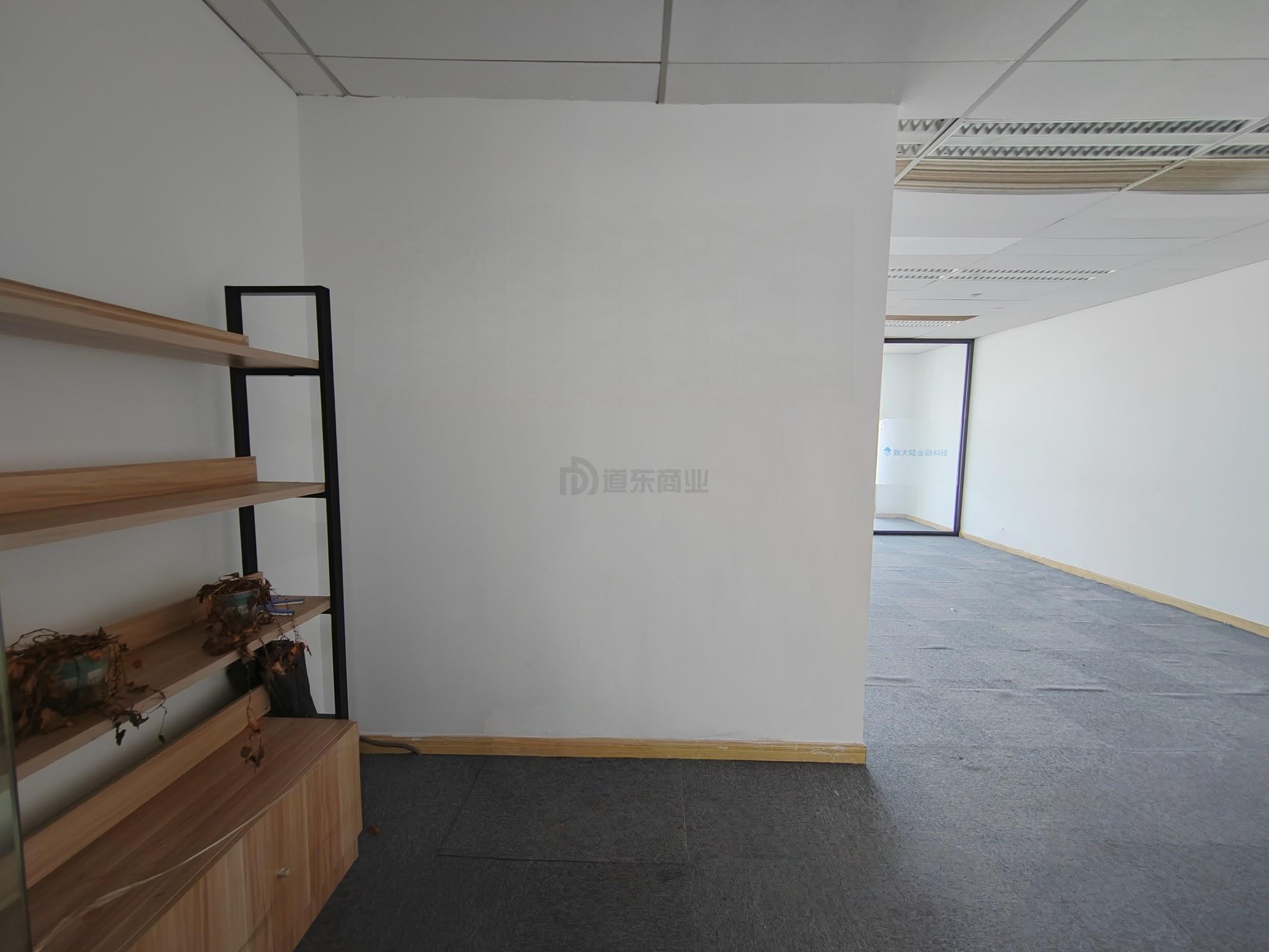 红豆国际广场面积100平