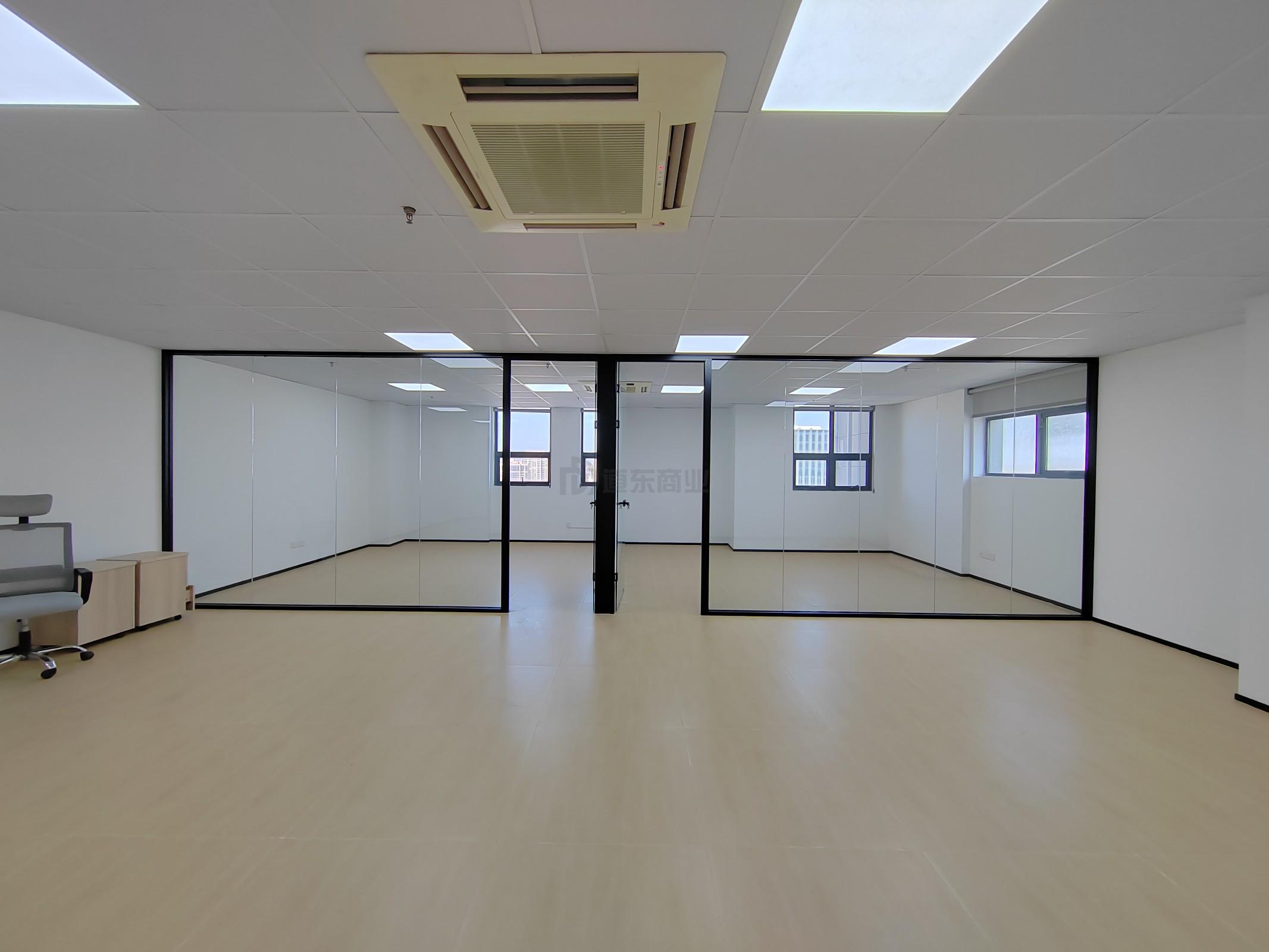 锋尚文创中心面积116平