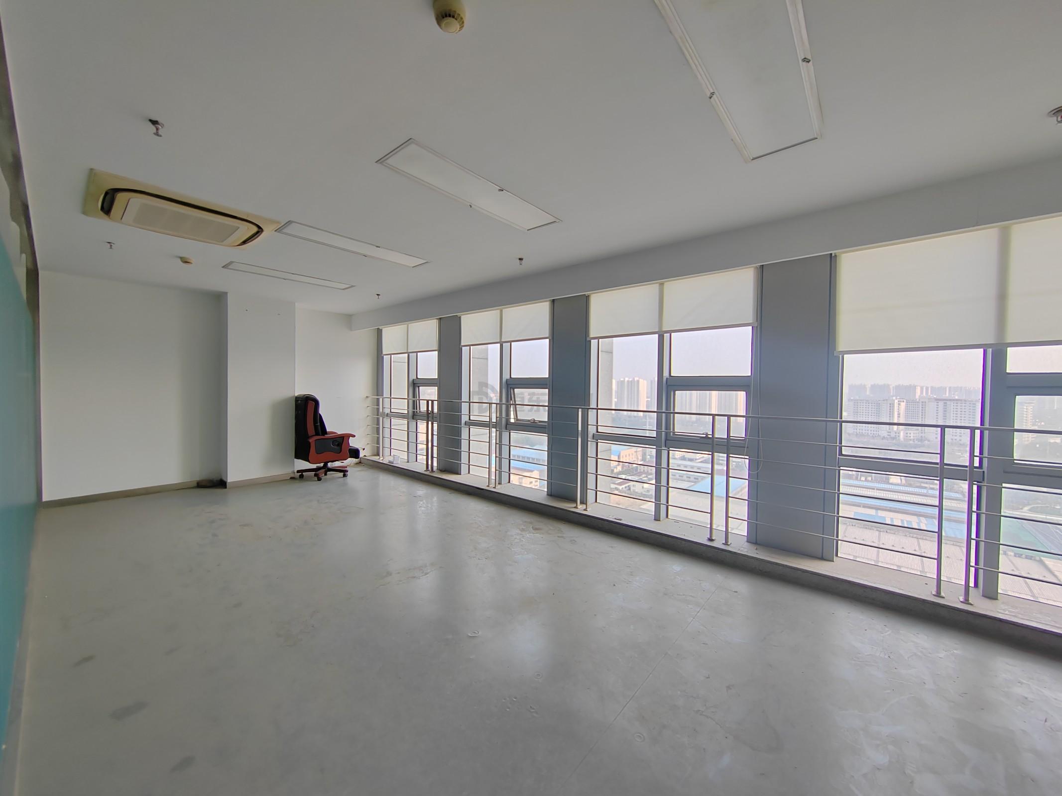 扬名科技创业中心面积723平