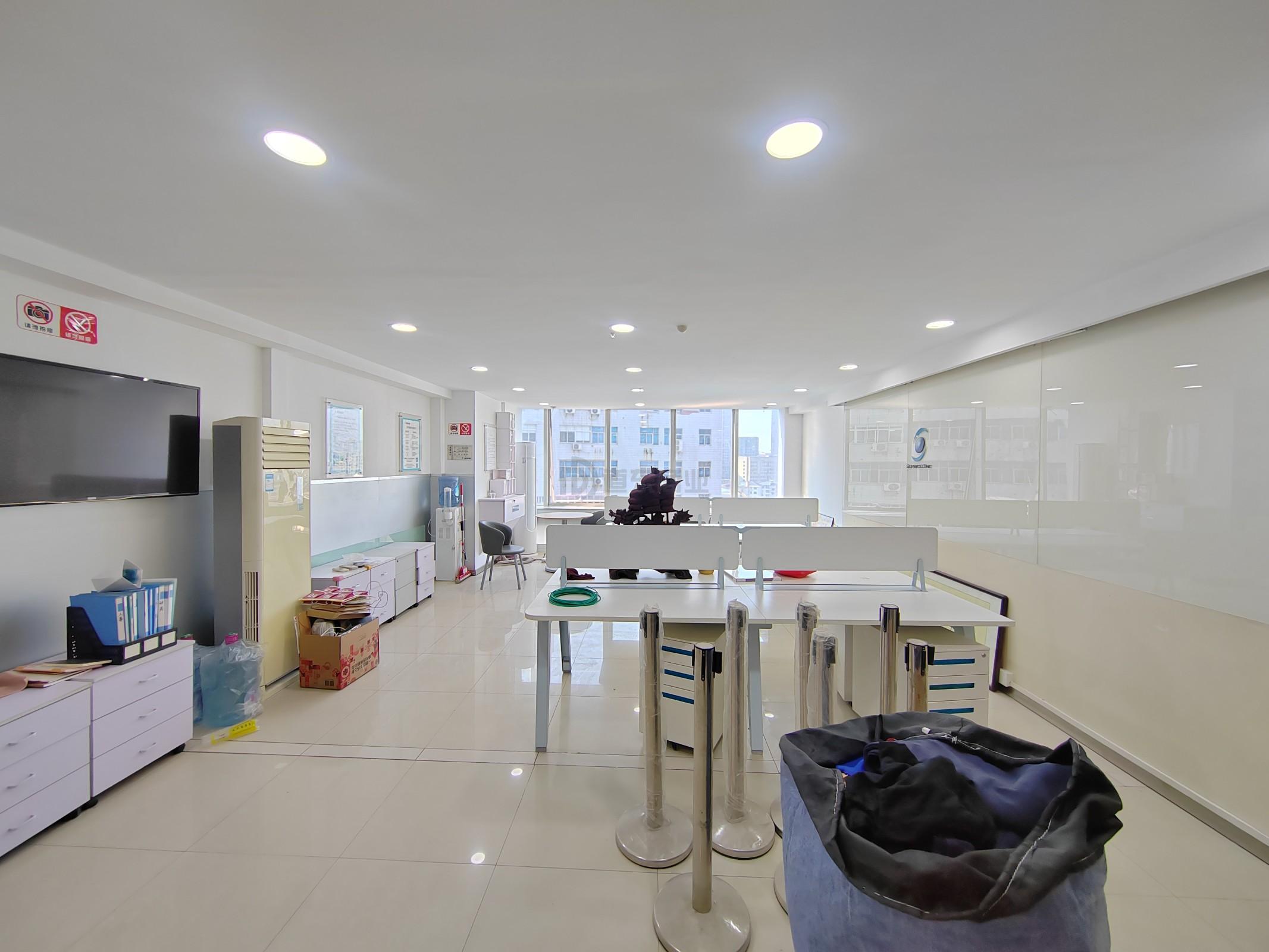 百脑汇科技大厦面积150平