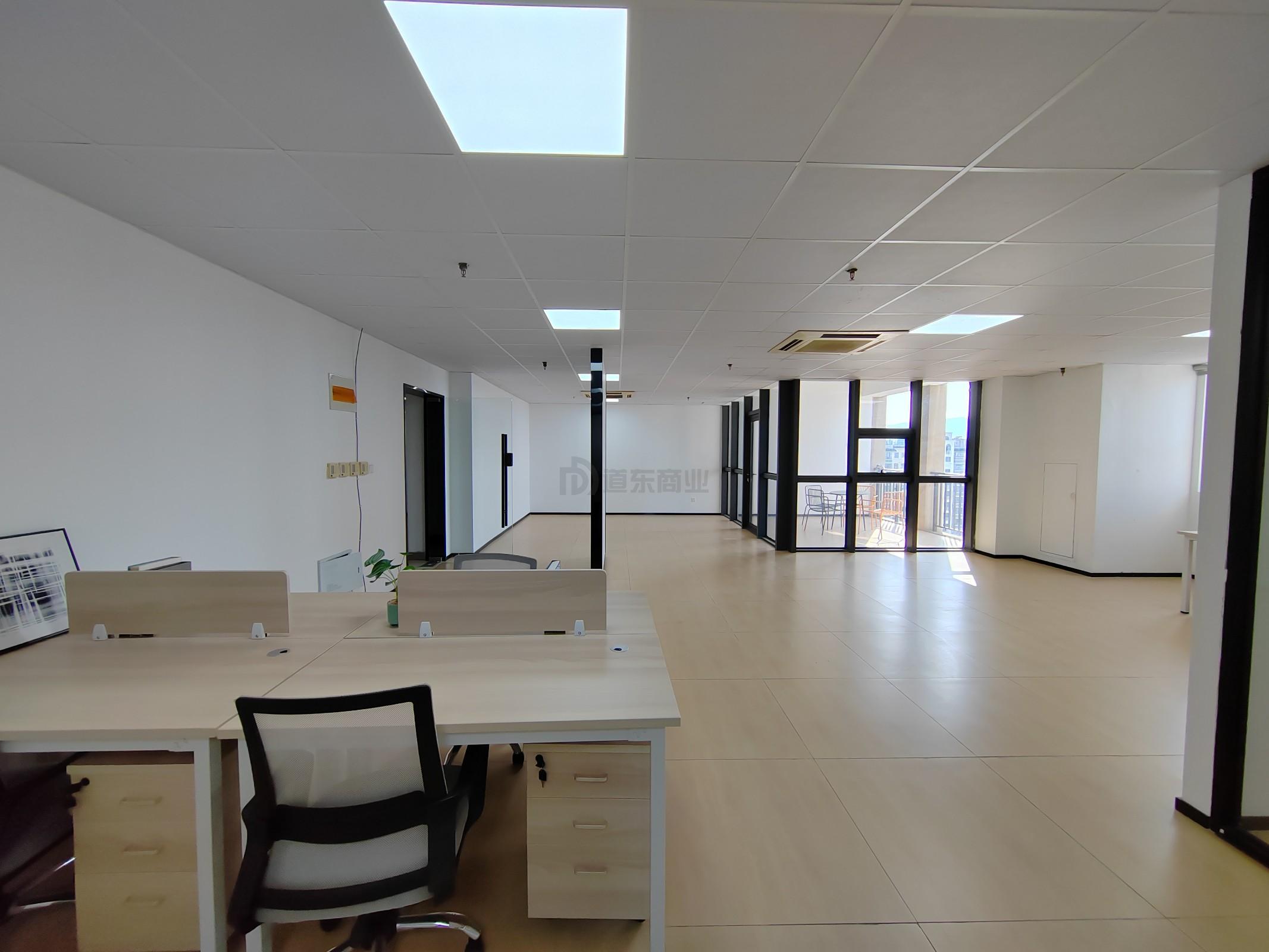 锋尚文创中心面积198平